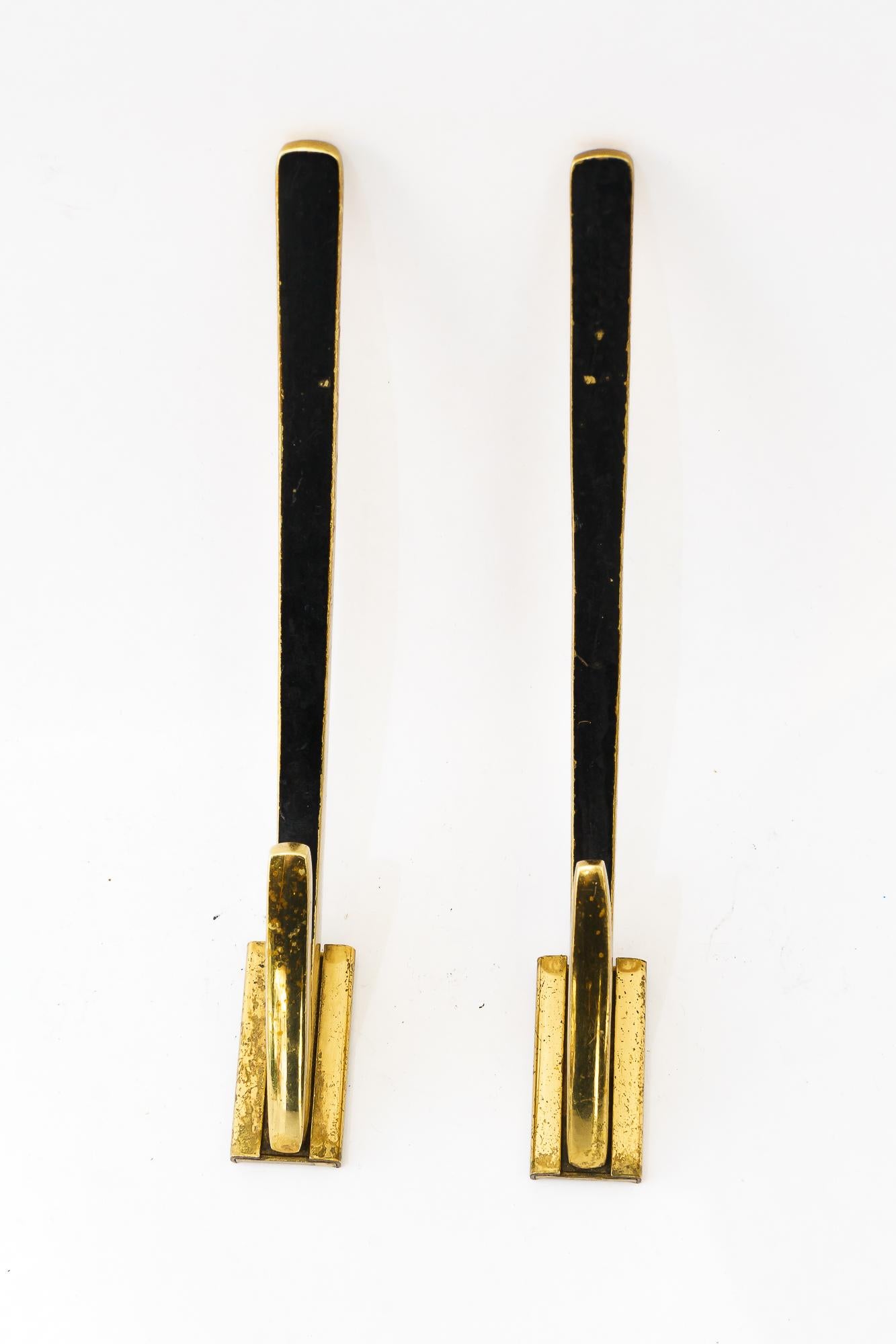 2 hooks around 1950s
Original condition