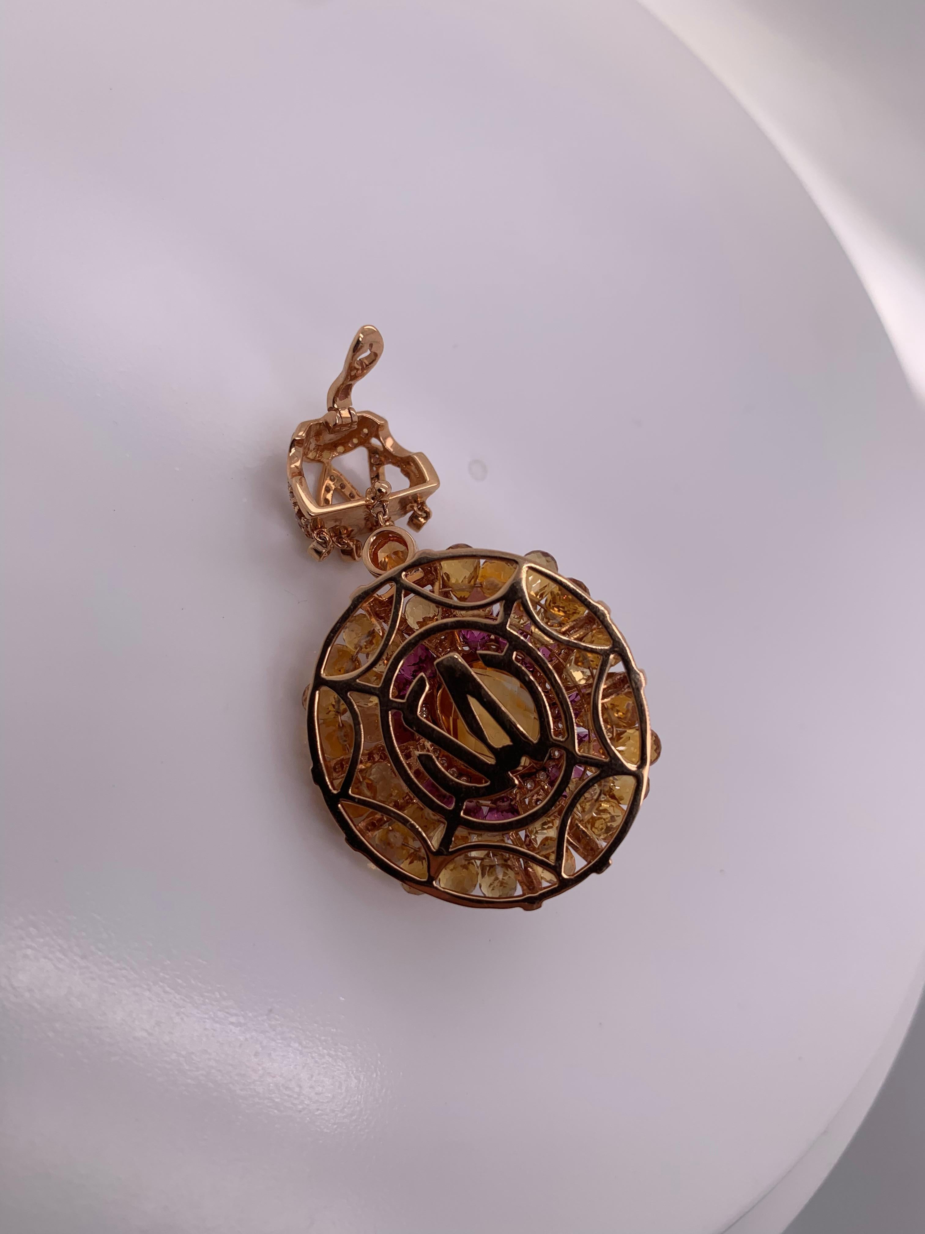 Contemporary 2-In-1 Citrine Briolette Pendant Necklace in 18 Karat Rose Gold For Sale