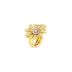 2-in-1 Gnseblmchenring & Anhnger aus 18 Karat Gelbgold mit weien Diamanten