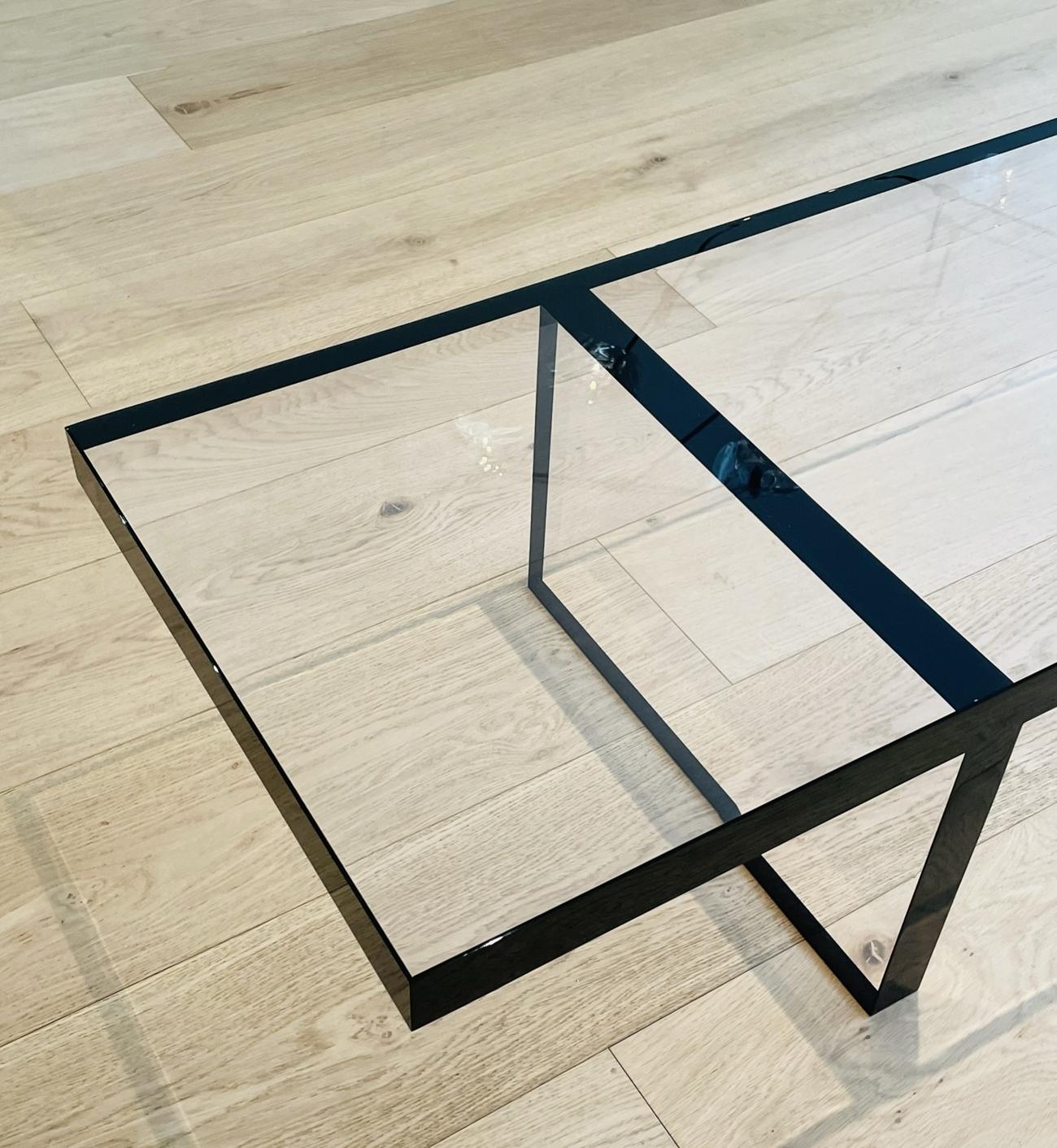 Lucite Coffee Table / Bench in Clear & Black Lucite by Amparo Calderon Tapia For Sale 5