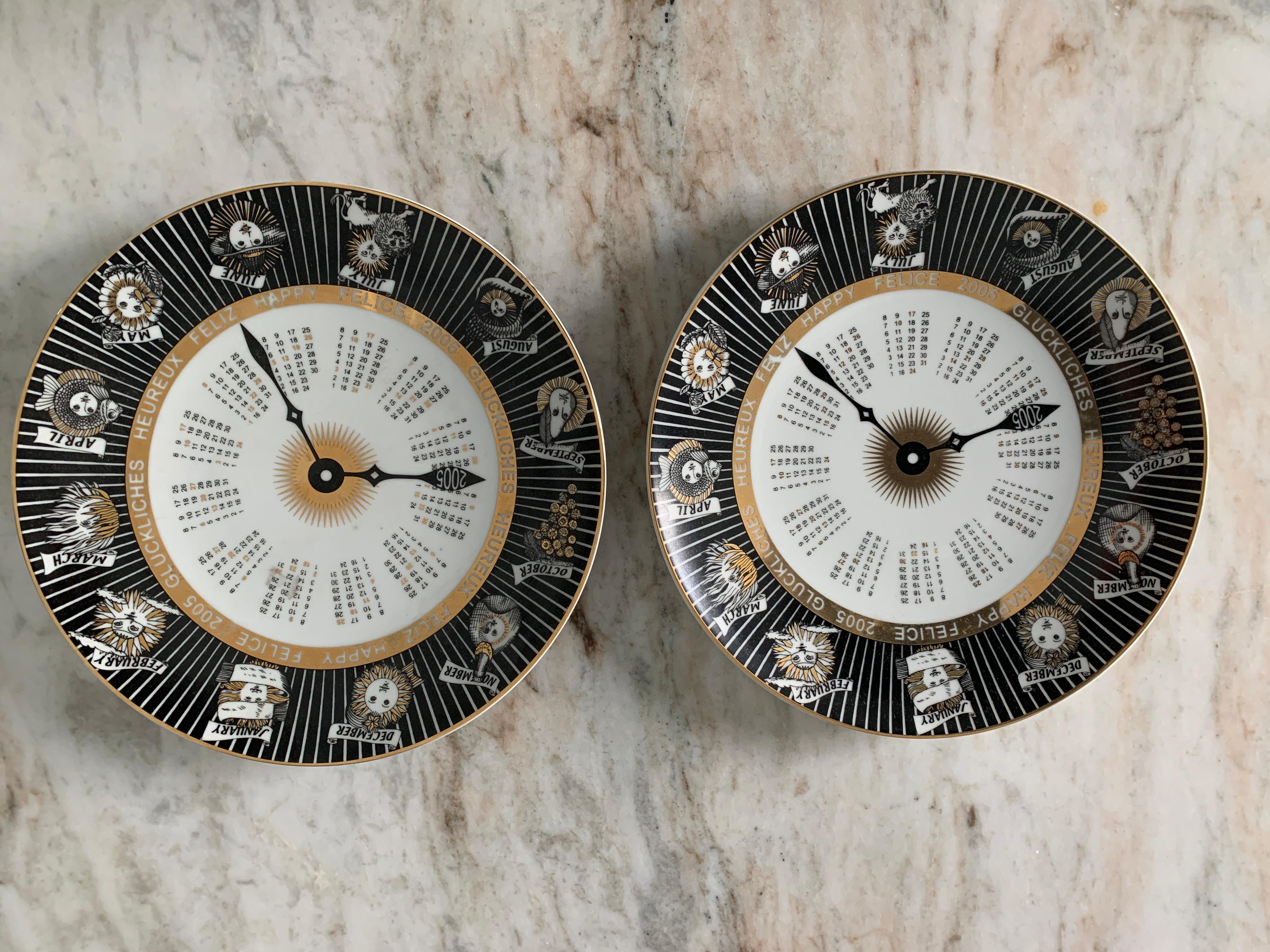 Mid-Century Modern 2 Plato Calendario Porcelain Plates signed and numbered Fornasetti from Italy For Sale