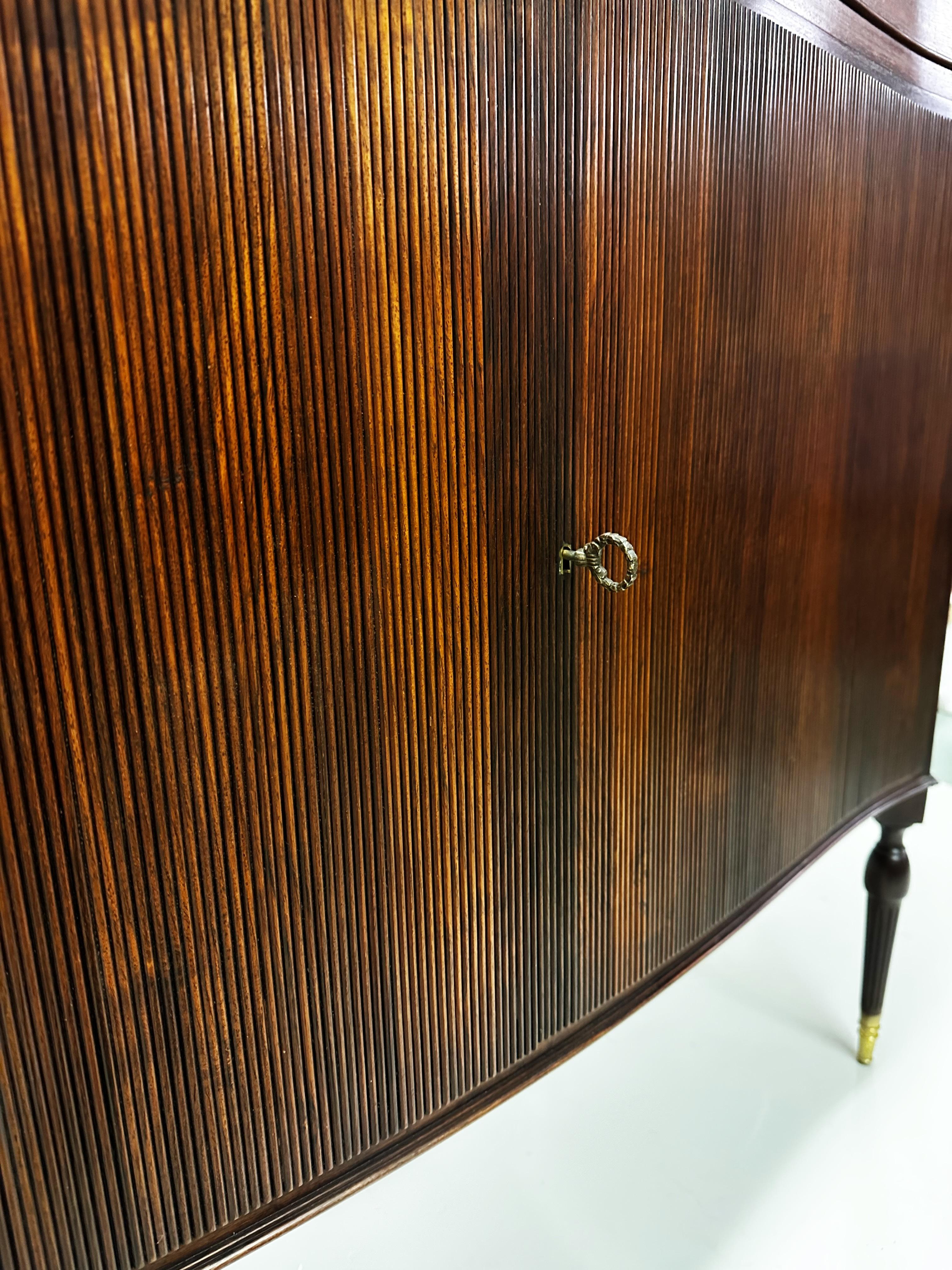 Italian Mid-Century Modern Neoclassical Walnut Sideboards attributed Paolo Buffa For Sale 7
