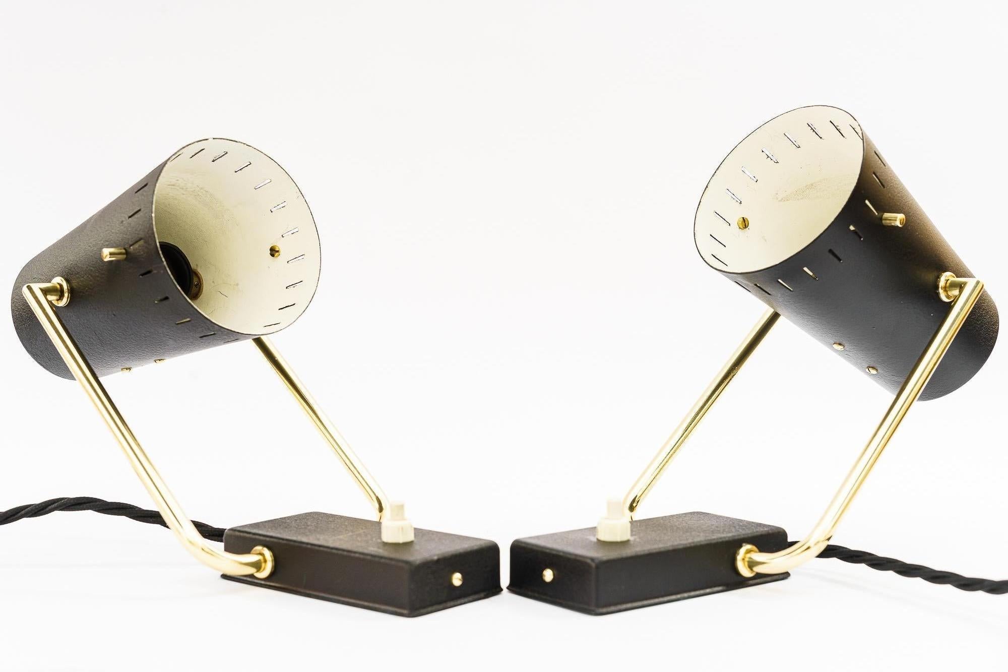 2 lampes de table italiennes des années 1960 en vente 8