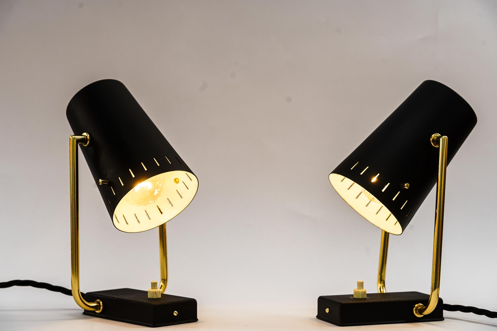 Milieu du XXe siècle 2 lampes de table italiennes des années 1960 en vente