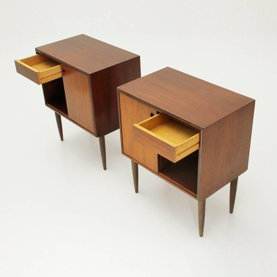 Two Italian Teak Nightstands with Drawer, 1950s In Good Condition In Savona, IT