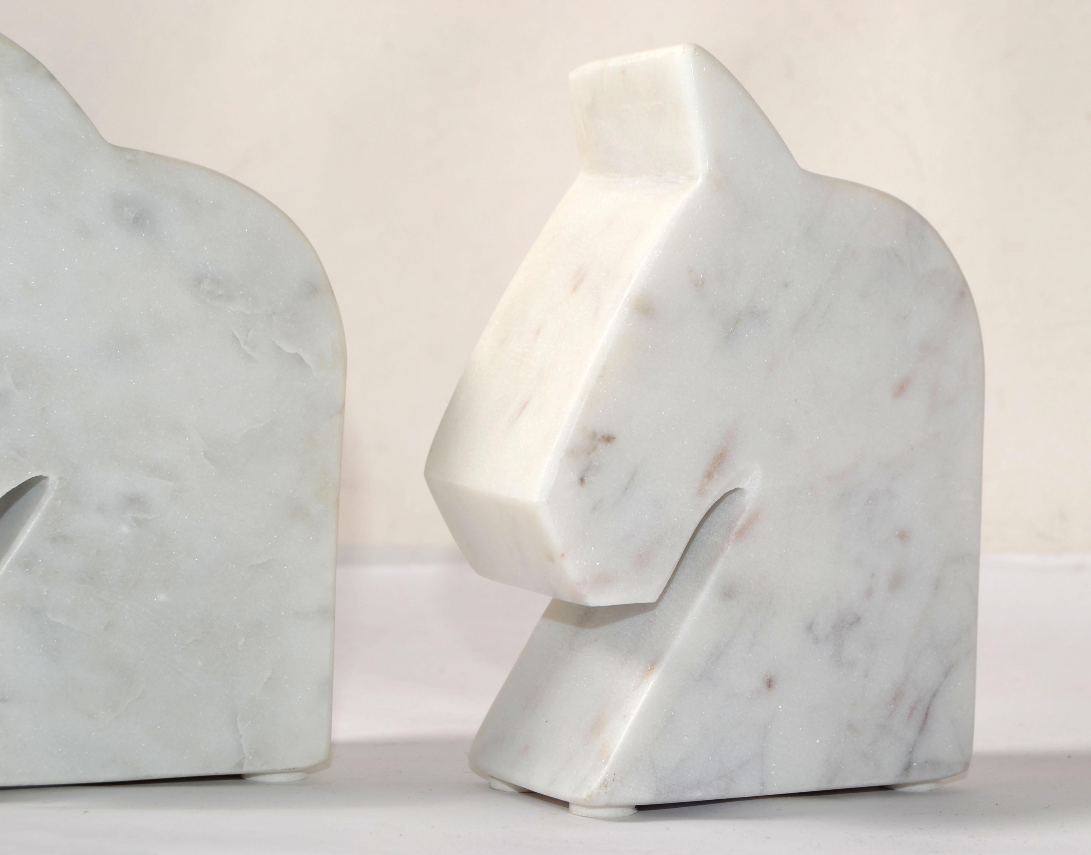 2 Italian White Carrara Marble Horse Head Shaped Animal Bookends Objects of Art For Sale 2