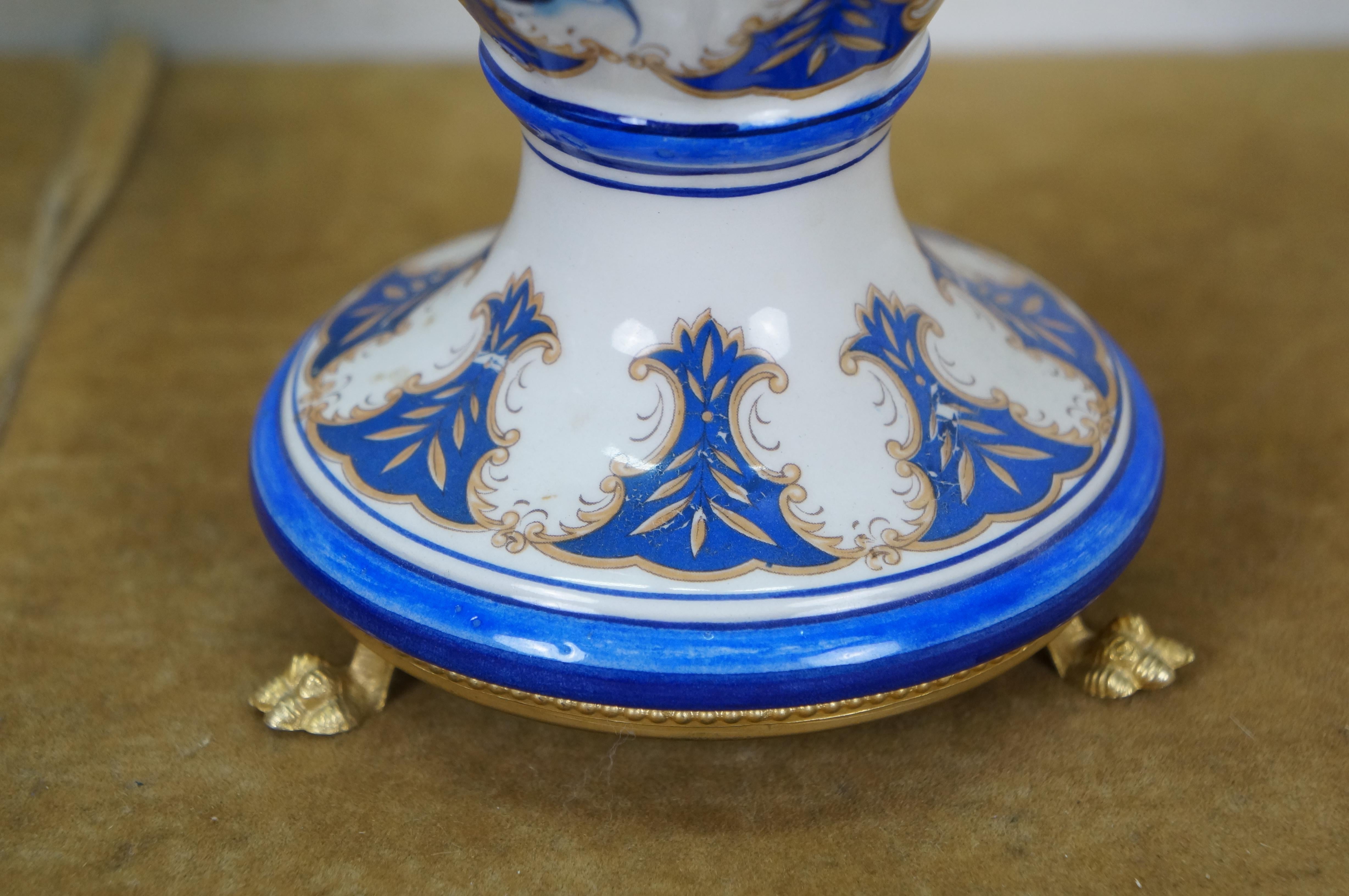 2 JB Corsi Vases de cheminée en porcelaine italienne bleue et blanche avec fleurs Urnes 9