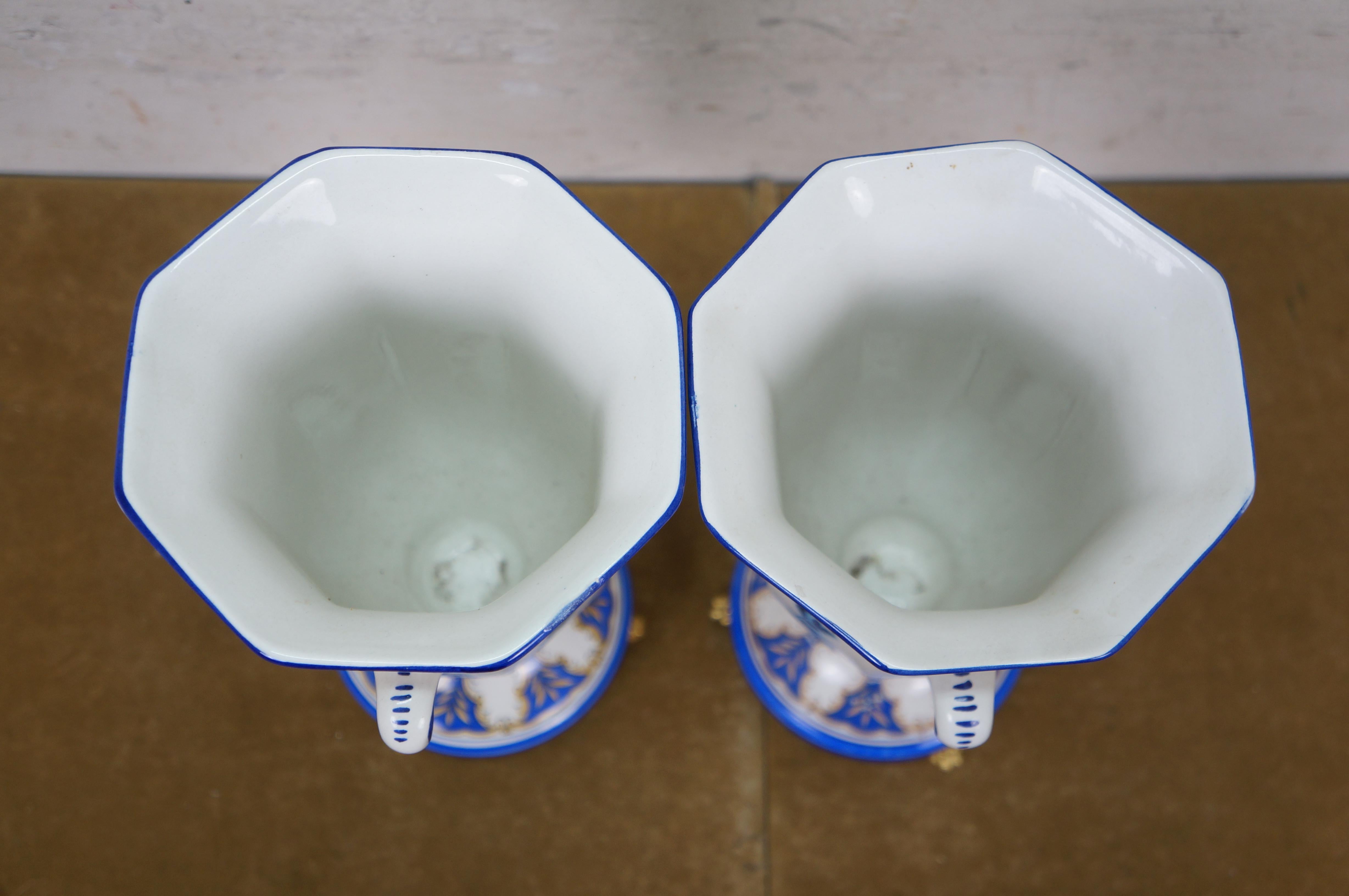 Porcelaine 2 JB Corsi Vases de cheminée en porcelaine italienne bleue et blanche avec fleurs Urnes 9