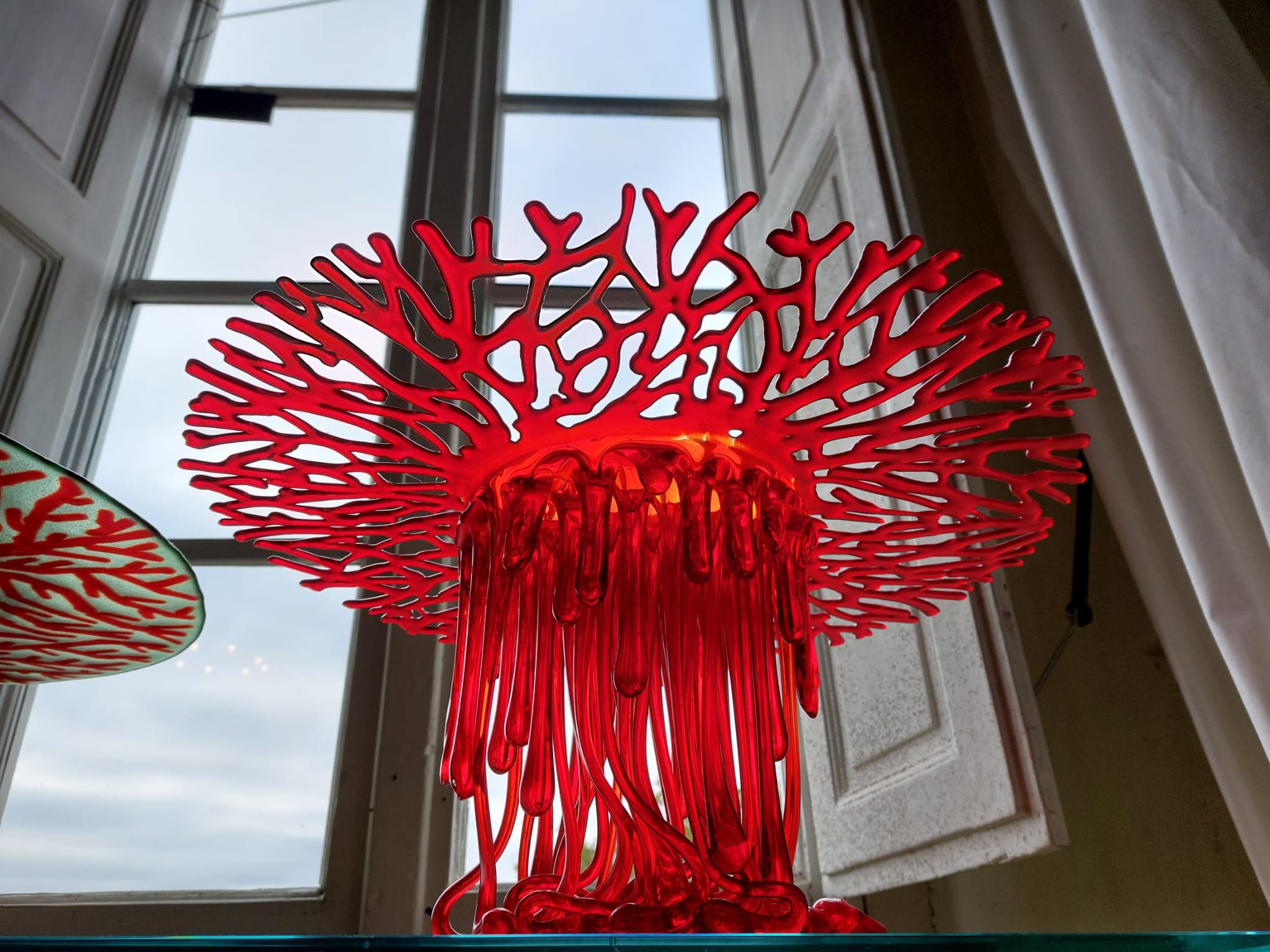 La medusa es el elemento principal de la Colección 