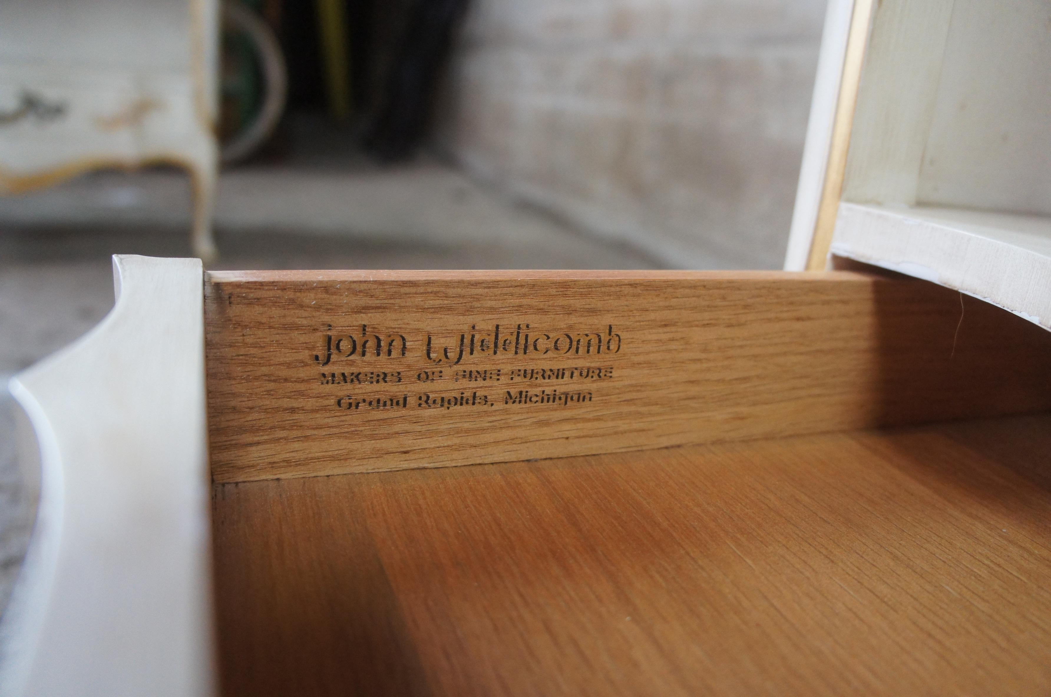 Hardwood 2 John Widdicomb French Provincial Nightstands Bed Side Table Italian Florentine