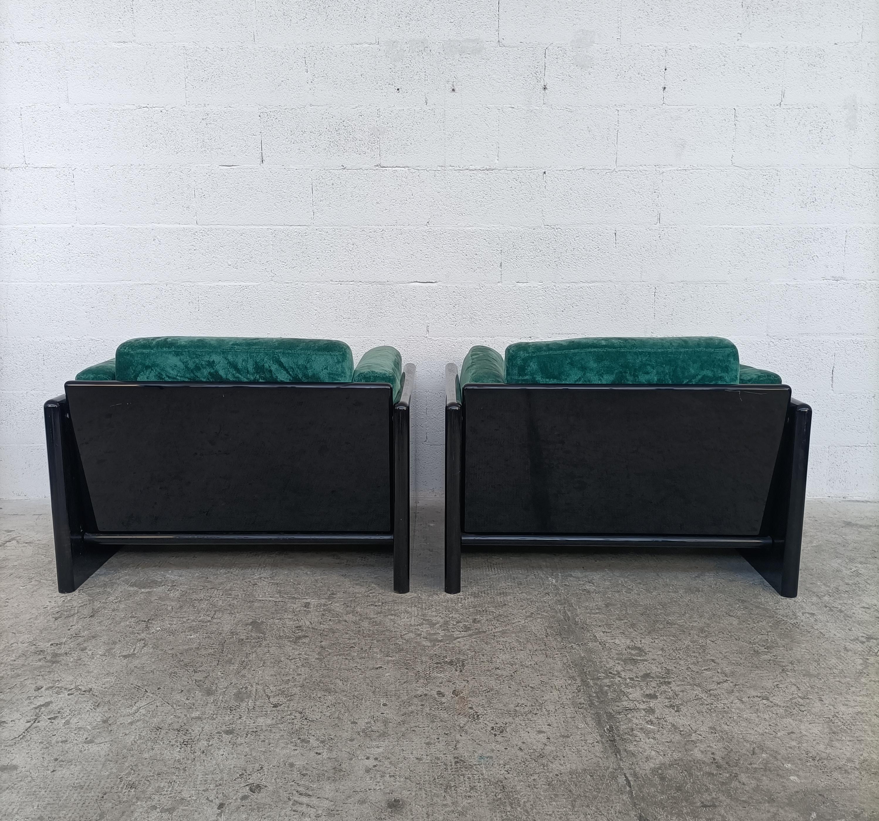 2 Lacquered and Green Velvet Simone Armchairs by Dino Gavina for Simon 70s 1