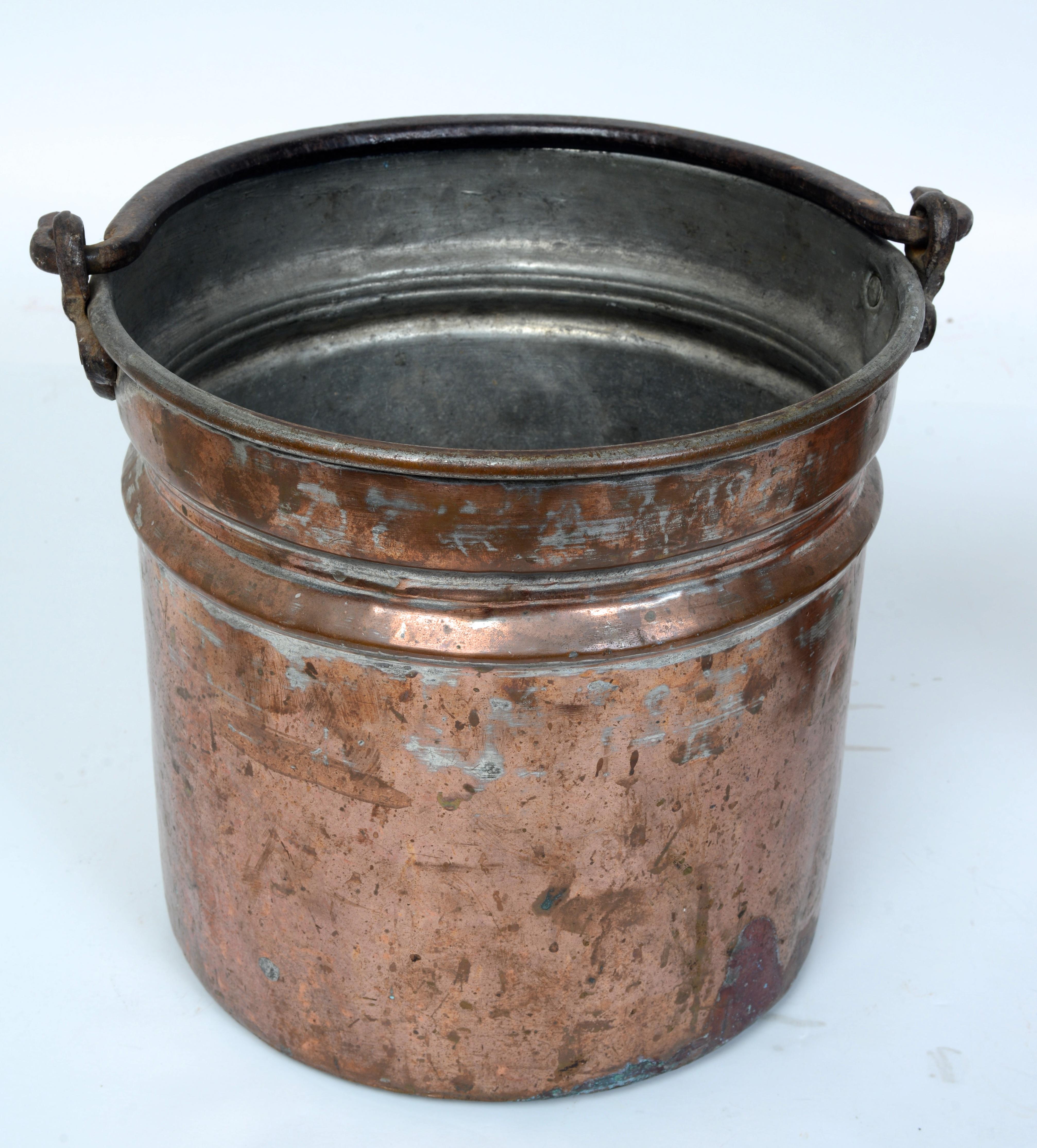 2 Large Antique Hammered Brass Pots With Cast Iron Swing Handles & Covered Pot For Sale 2