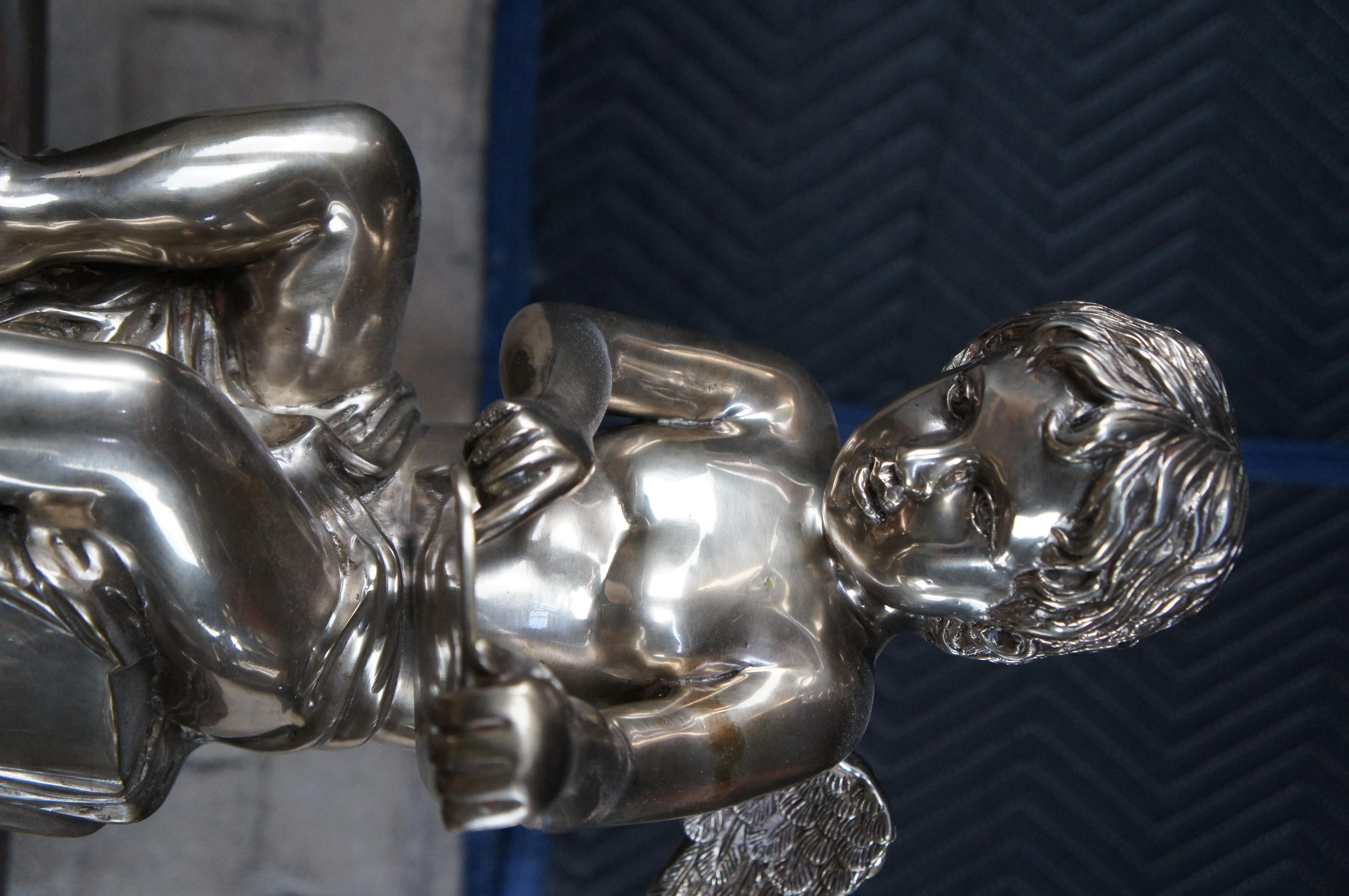 2 Grandi sculture neoclassiche d'argento in argento con figure di angeli e cherubini in vendita 2