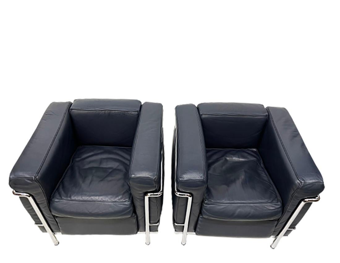 20th Century 2 LC2 Chairs by Le Corbusier, Charlotte Perriand and Pierre Jeanneret