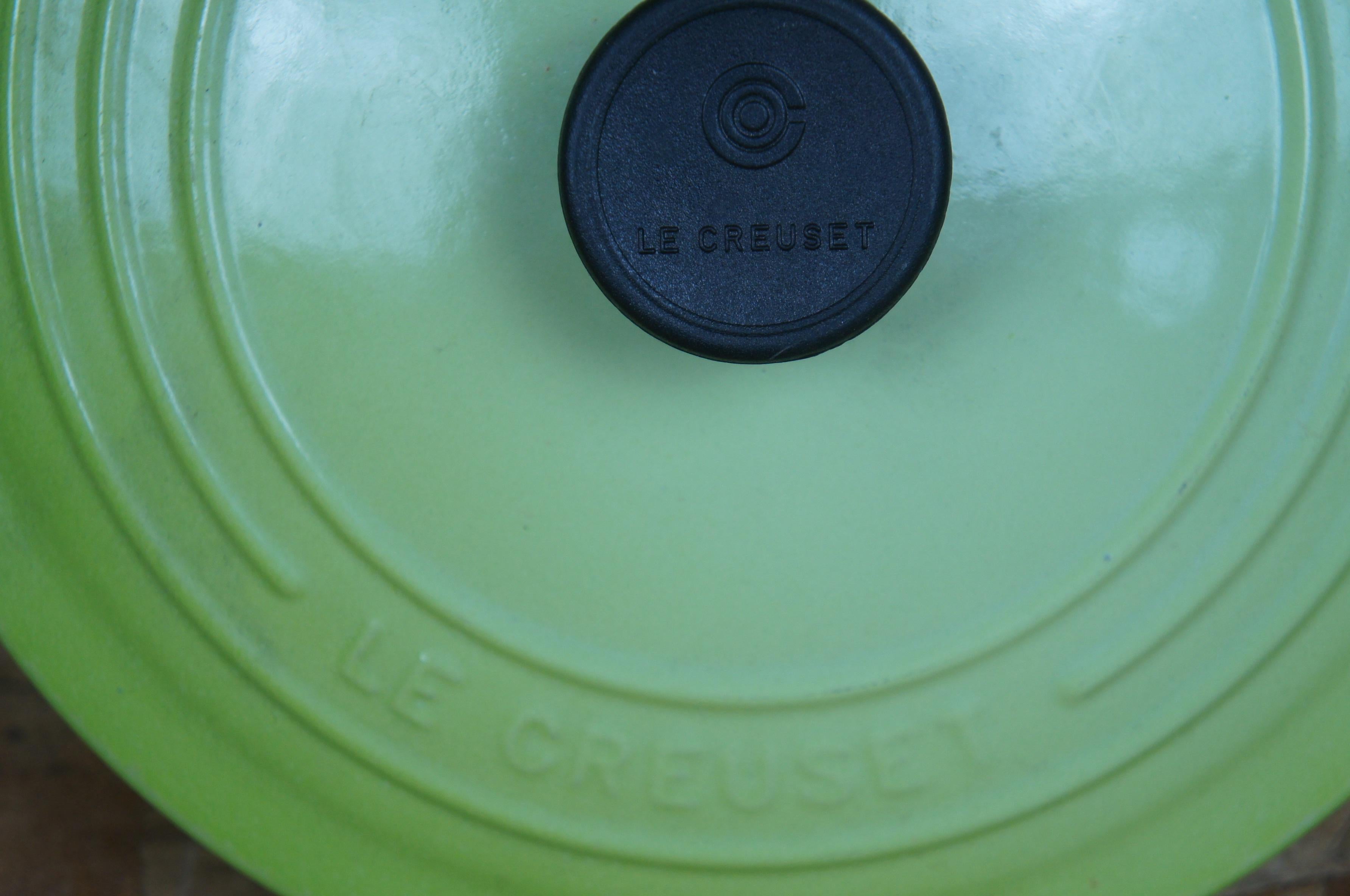 2 Le Creuset Cast Iron Green Enamel 5.5 3.5 Quart Round Dutch Oven 26 22 Lid  2