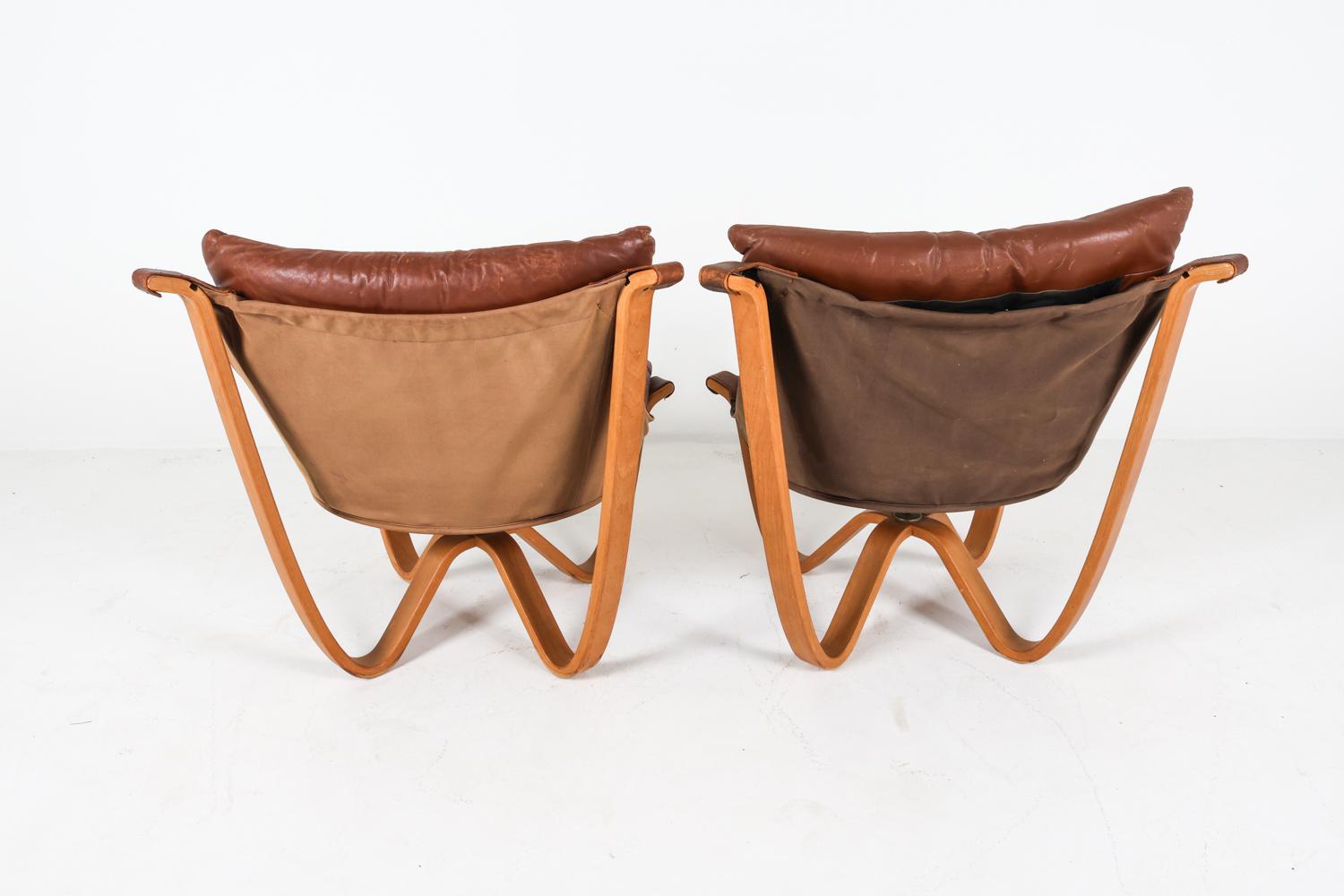 (2) Chaises longues en cuir et en Beeche par Georg Thams, Danemark Circa 1970's Bon état - En vente à Norwalk, CT