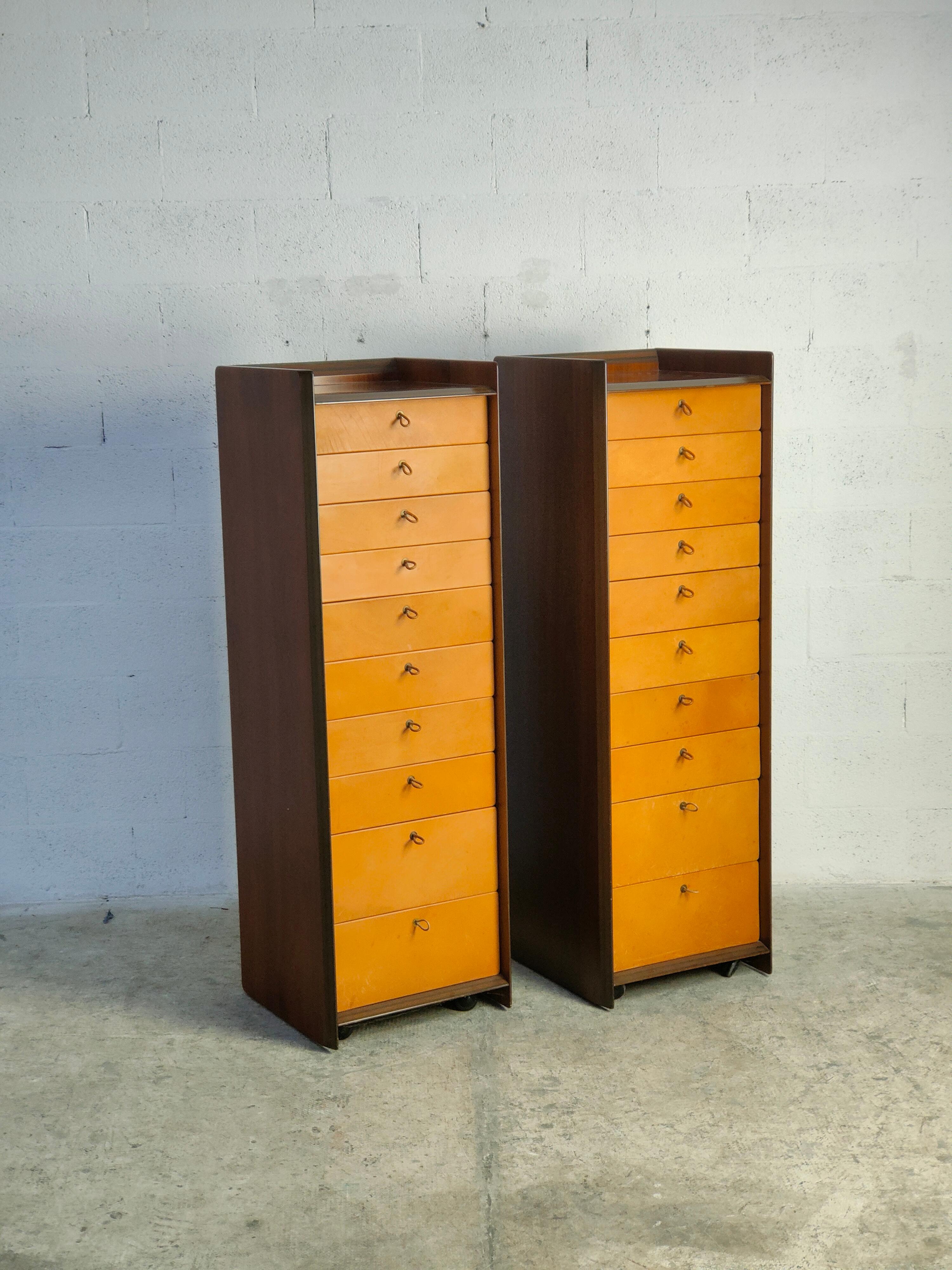 2 Leather and Walnut Artona Chests of Drawers by Afra & Tobia Scarpa for Maxalto For Sale 2