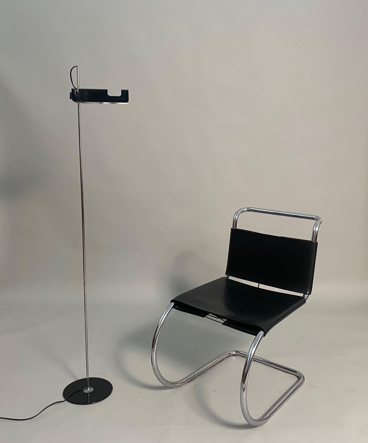 2 MR10-Stühle aus Leder von Ludwig Mies Van Der Rohe, 1960er Jahre (Ende des 20. Jahrhunderts) im Angebot