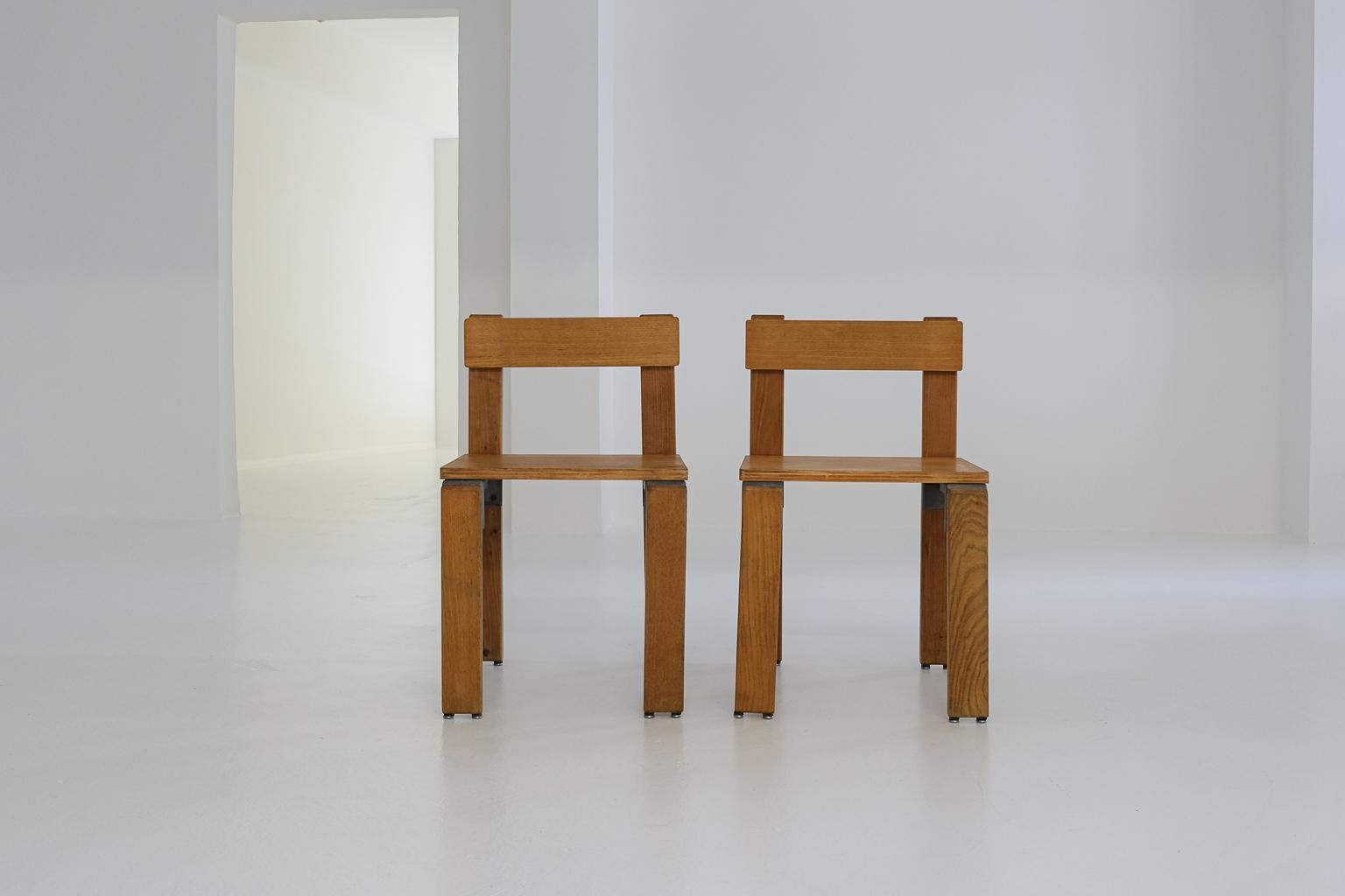 French 2 Les Carrats Chairs by Georges Candilis + Anja Blomstedt for Sentou, France