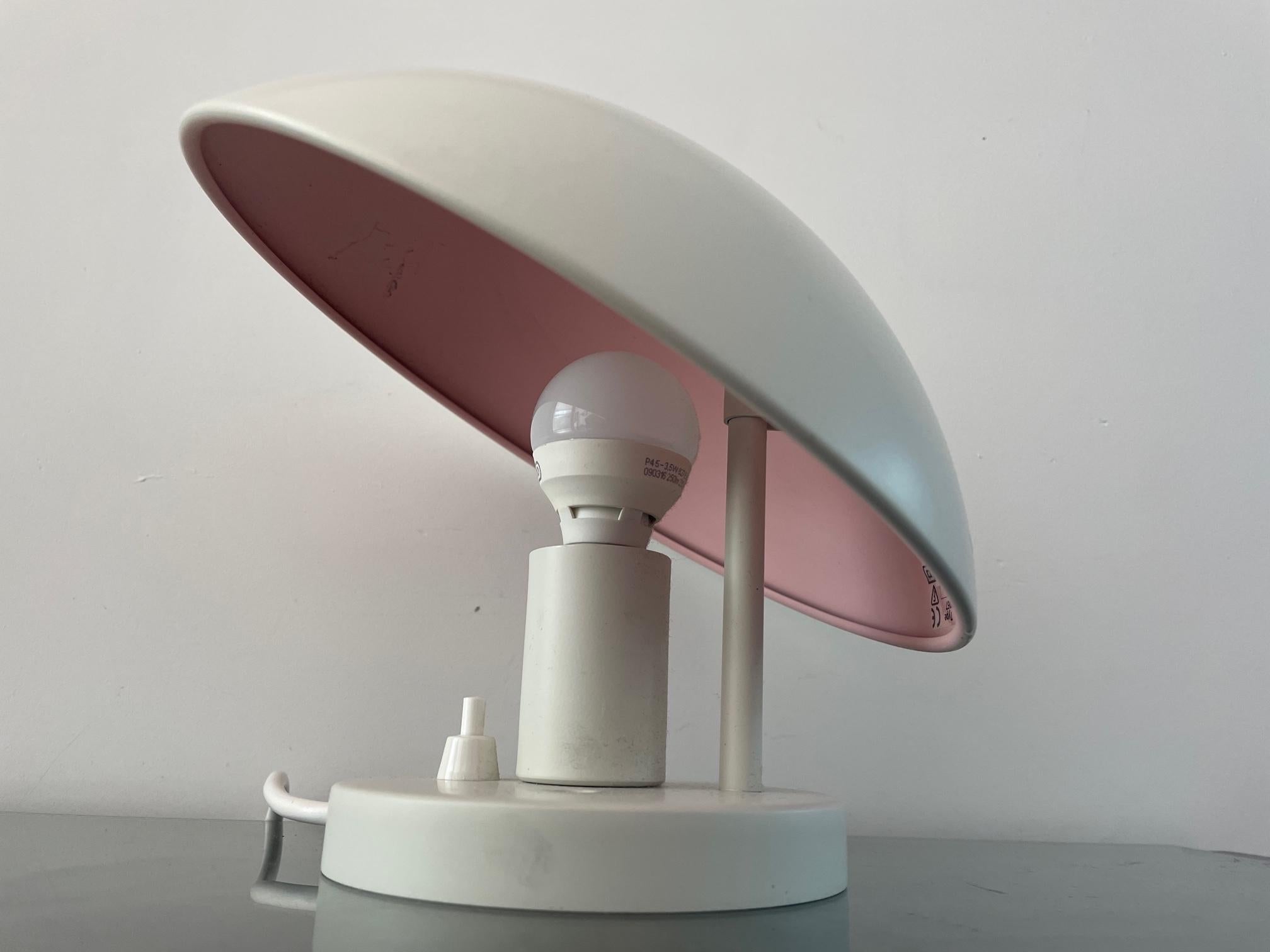Late 20th Century 2 Louis Poulsen PH Hat wall lamps. Poul Henningsen lights. Danish design lamps.  For Sale