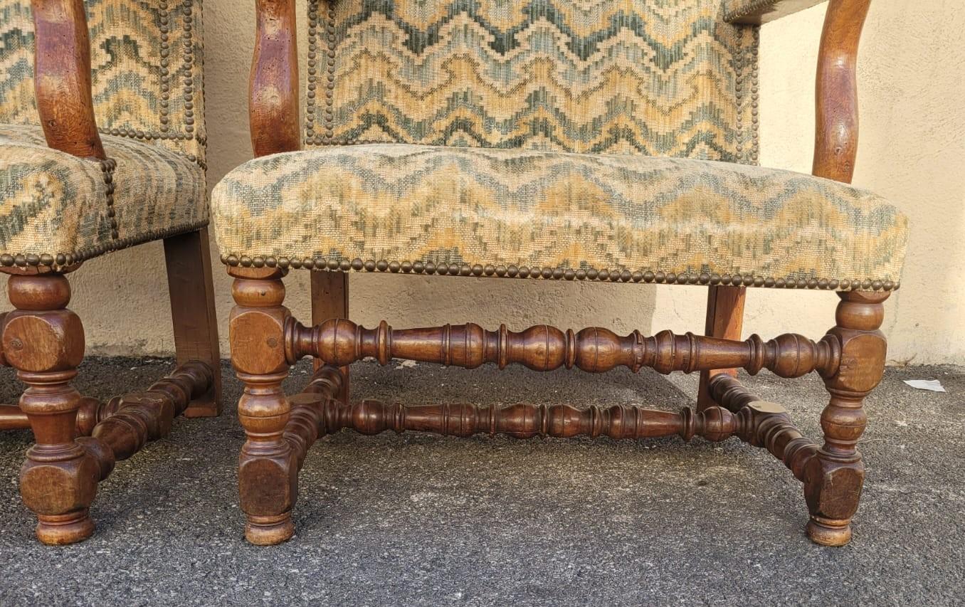 Legno 2 Poltrone d'epoca Luigi XIII con arazzo in vendita