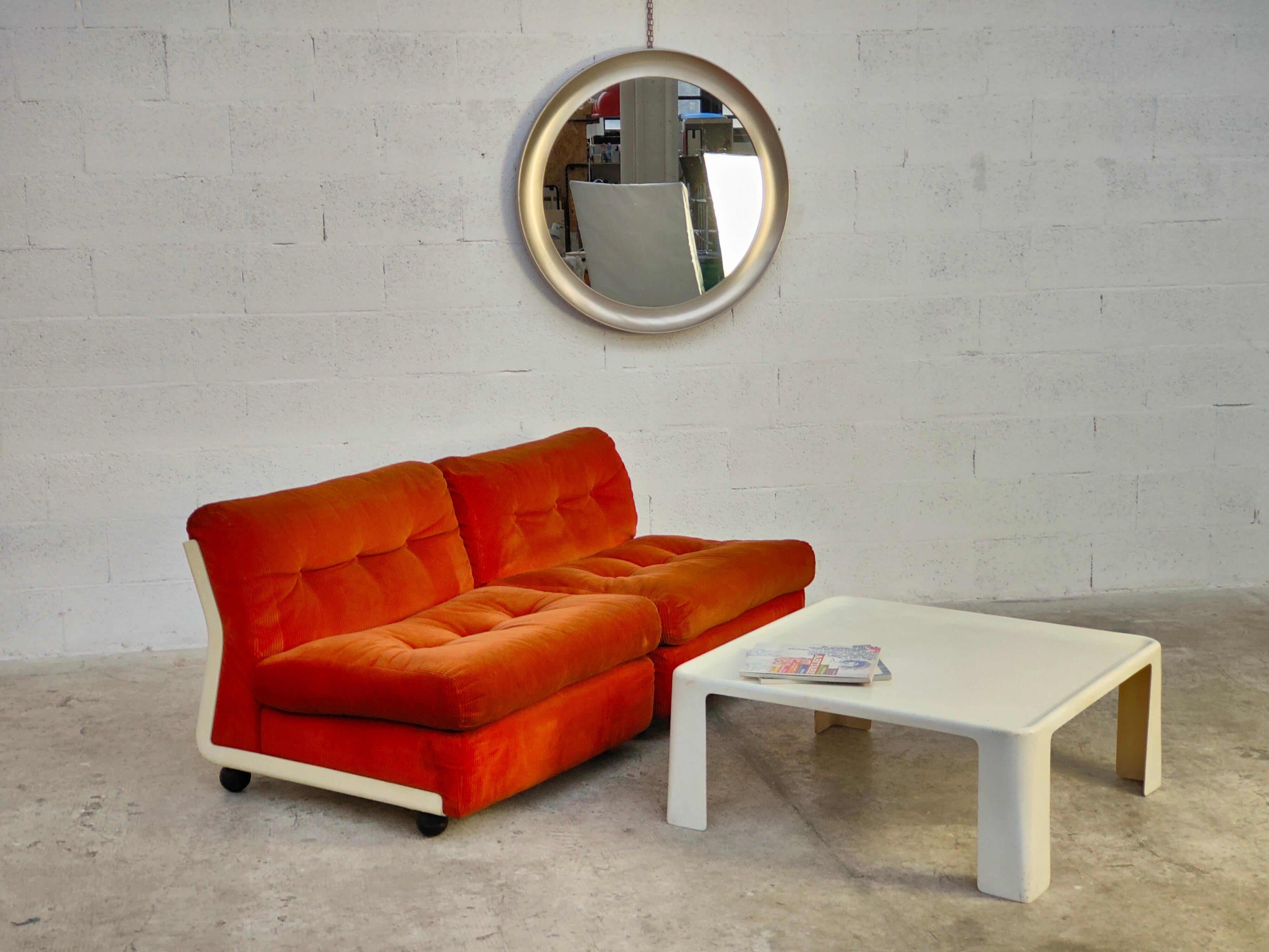 Mid-Century Modern 2 Lounge Chairs and a Low Table Amanta by Mario Bellini for B&B Italia 70s