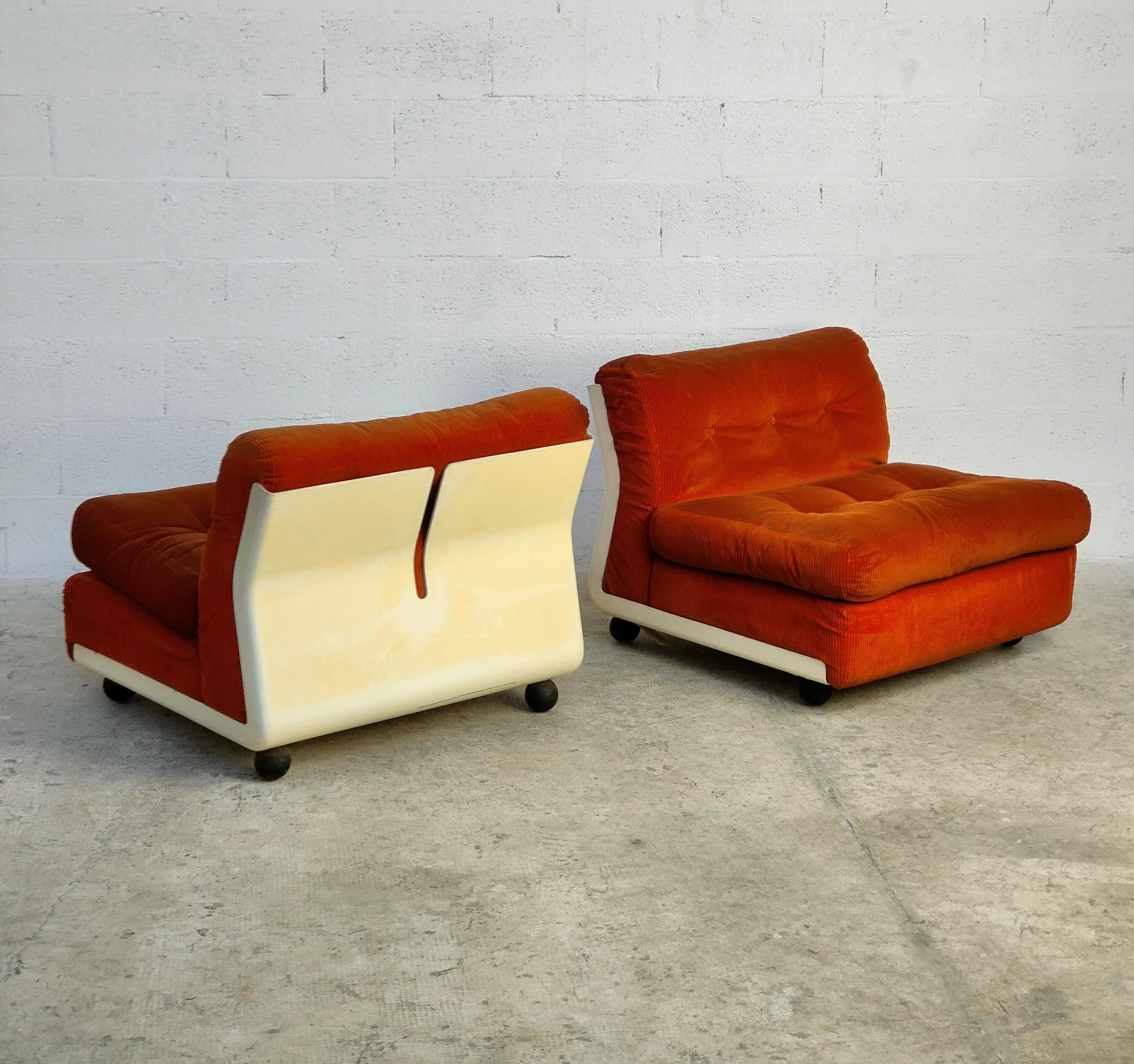 Italian 2 Lounge Chairs and a Low Table Amanta by Mario Bellini for B&B Italia 70s