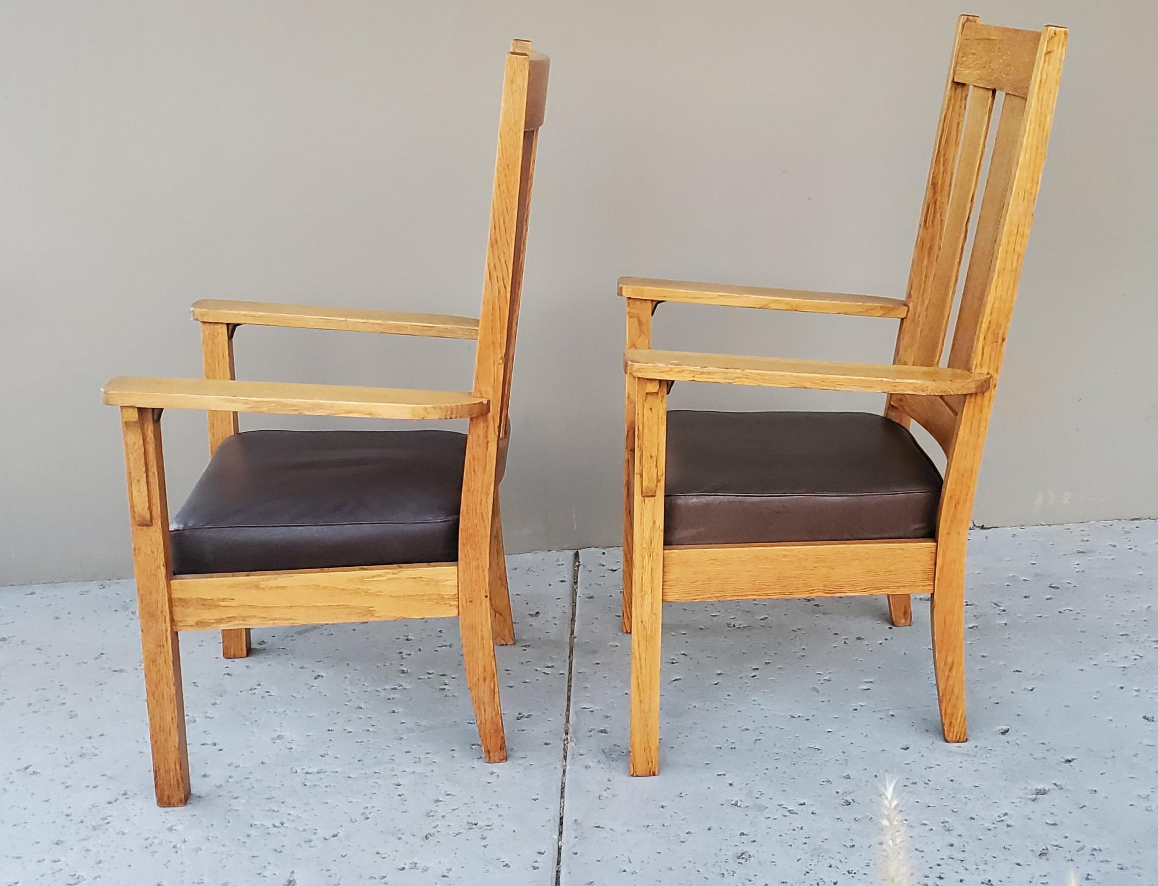 2 sillones a juego de roble aserrado de la Misión de 1910 y asiento de cuero desmontable en Bueno estado para la venta en Monrovia, CA