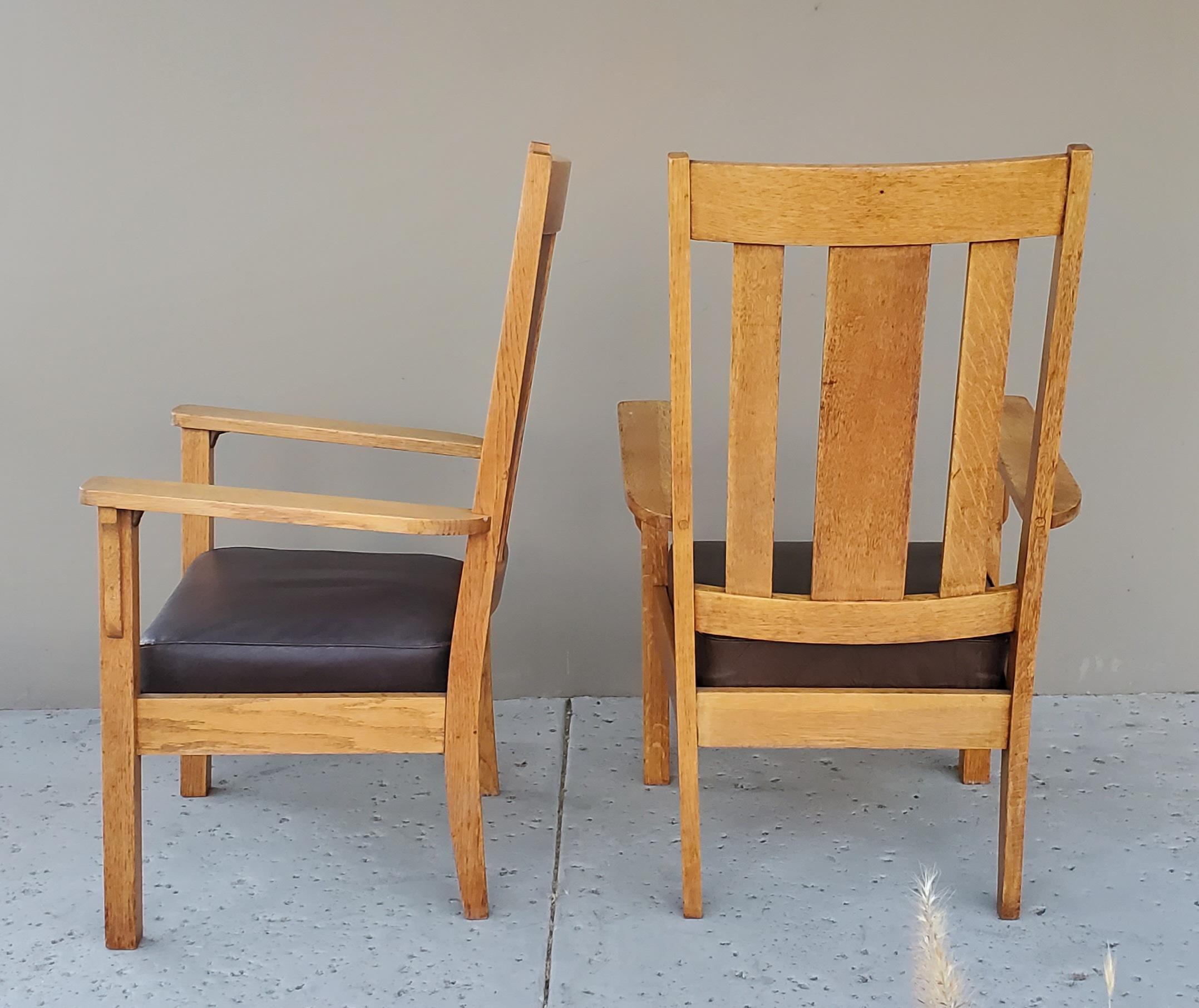2 sillones a juego de roble aserrado de la Misión de 1910 y asiento de cuero desmontable en venta 3