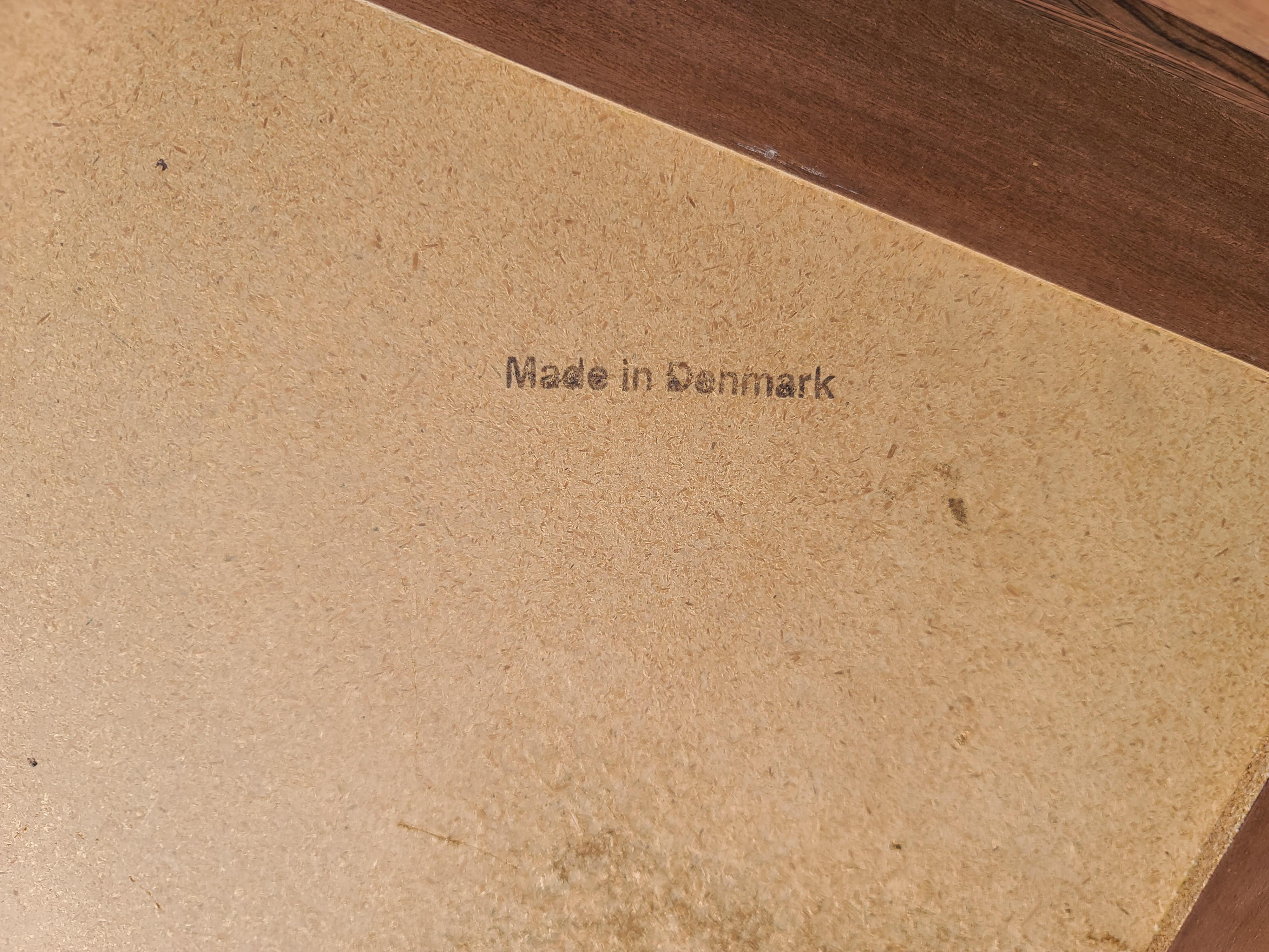 Tables basses d'appoint modernes danoises MCM en carreaux de bois de rose '2' en vente 1
