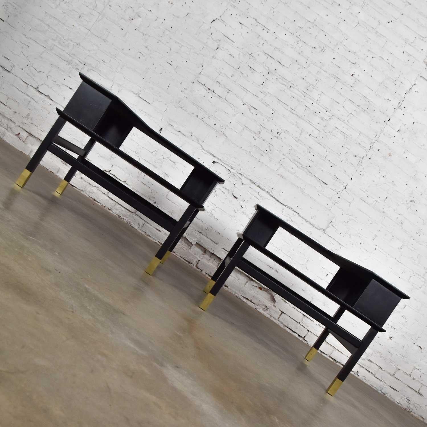 Mid-Century Modern 2 MCM Founders Corner Step Tables Black Brass Sabots Coronado Grp Luther Draper  For Sale