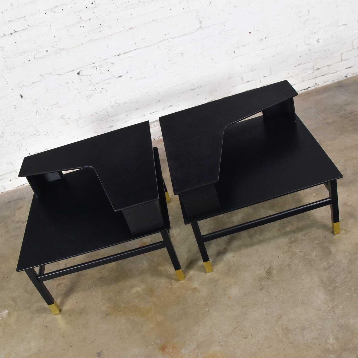 2 MCM Founders Corner Step Tables Black Brass Sabots Coronado Grp Luther Draper  For Sale 3