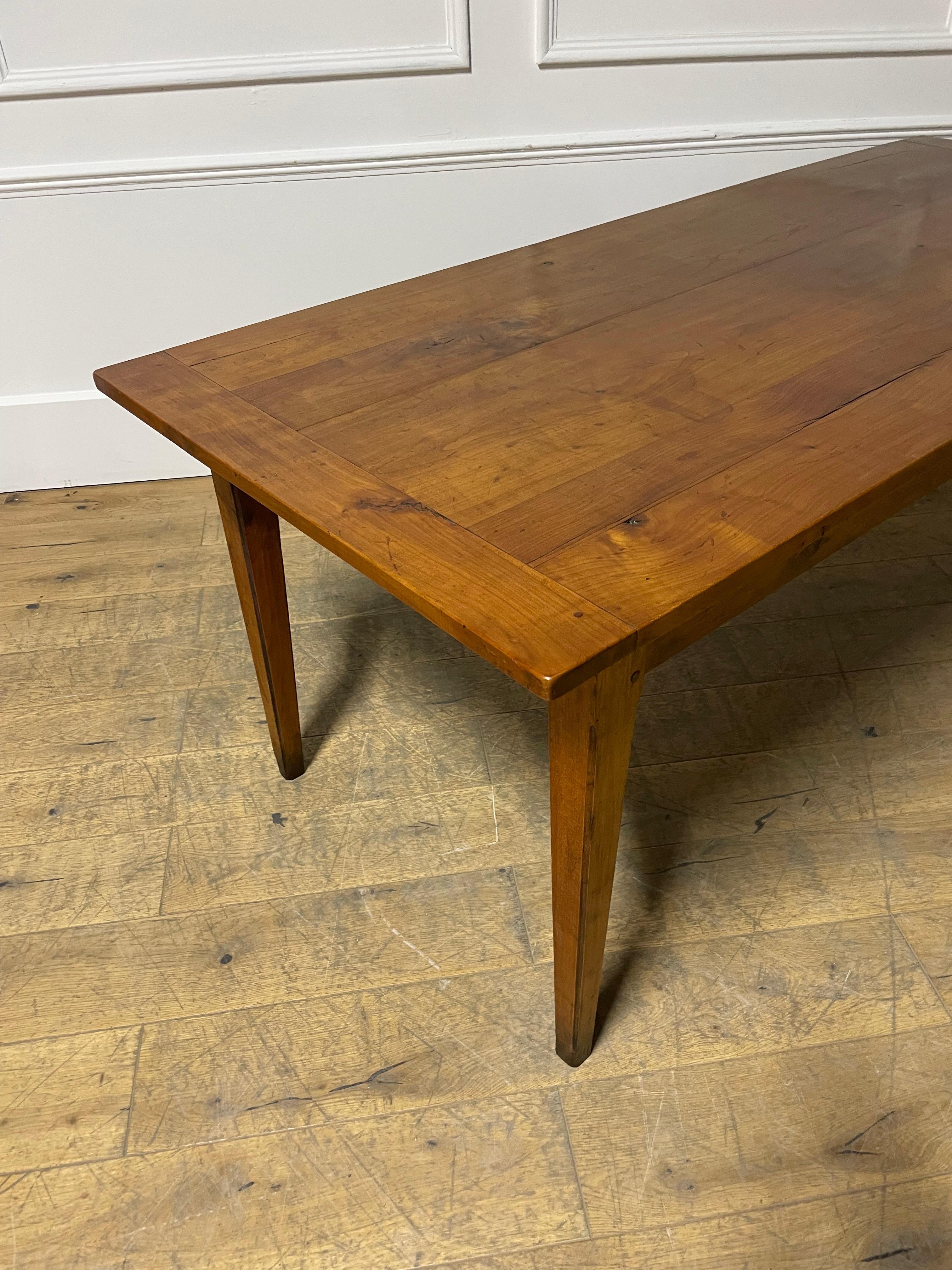Country 2 meter cherry wood farm house table