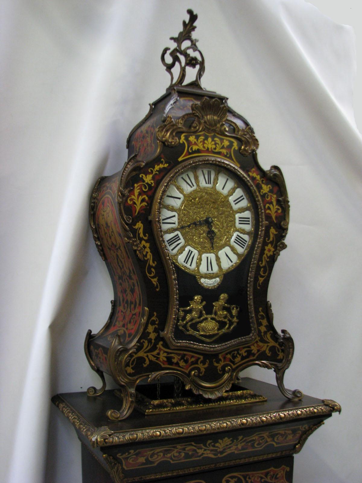 High Boulle Clock on a Column Kienzle Movement, Second Half of the 20th Century In Good Condition For Sale In Liverpool, GB