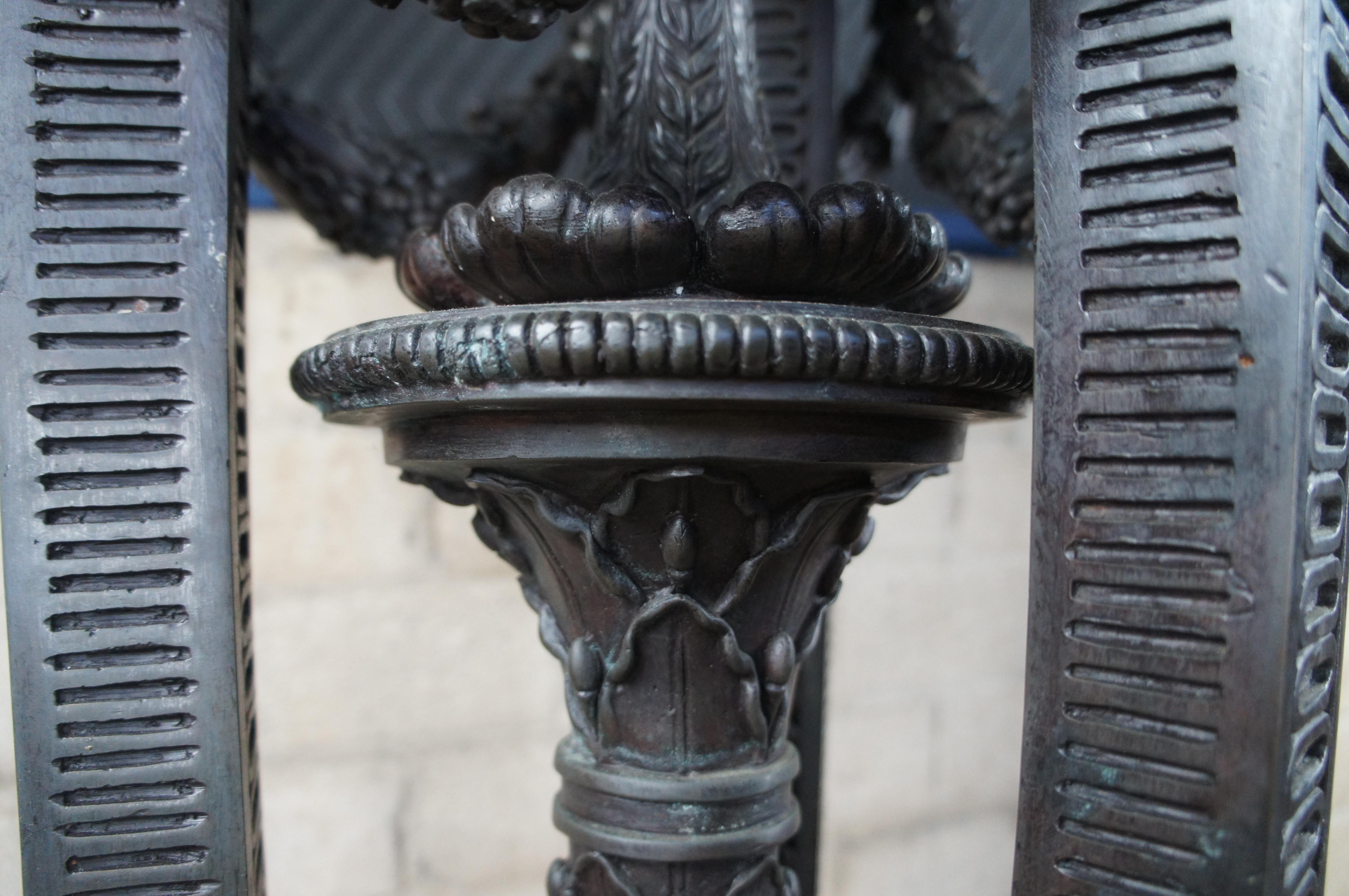 2 Metropolitan Galleries Neoclassical Bronze Rams Head Sculpture Pedestals Stand en vente 3
