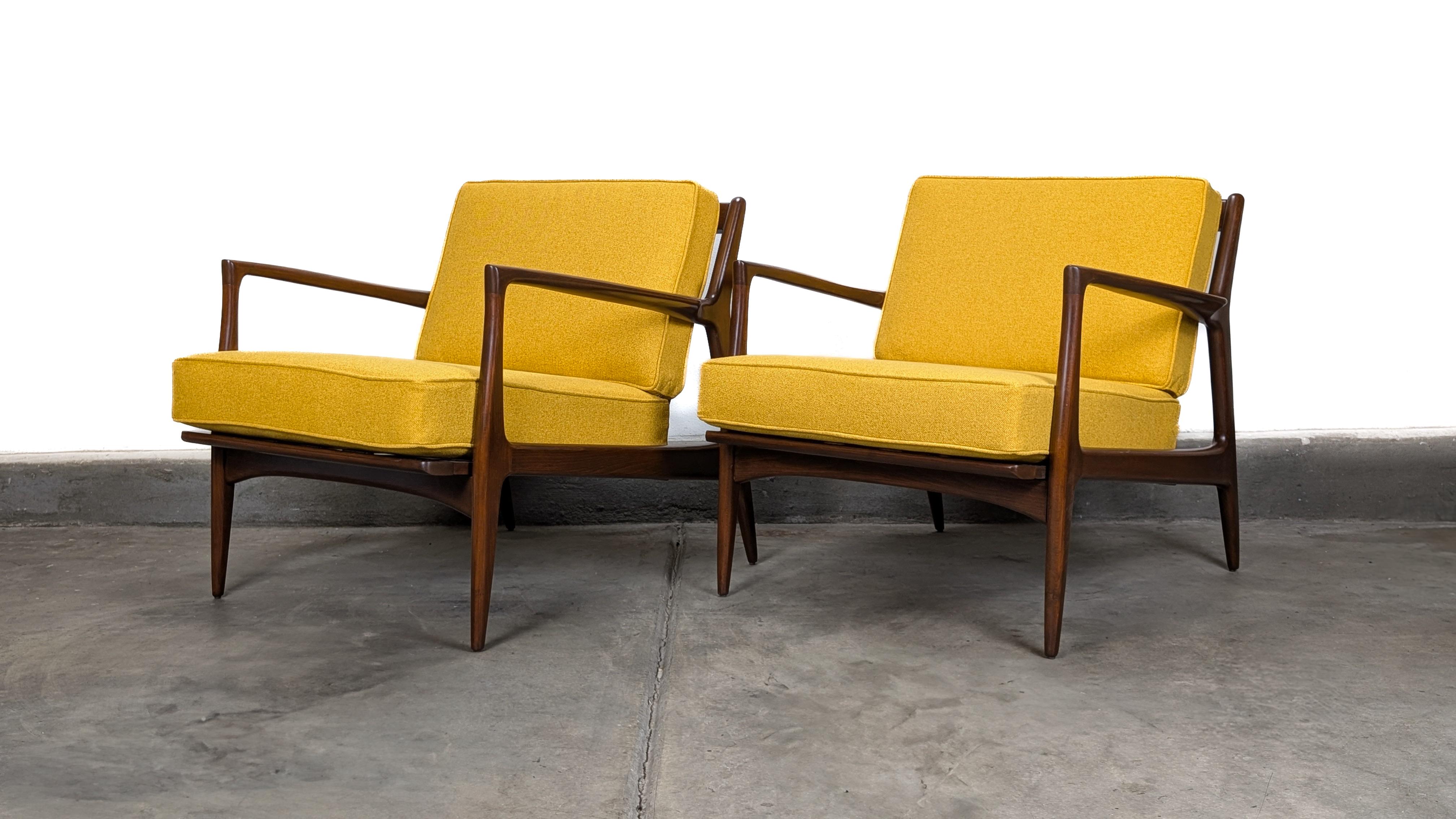 2 Mid Century 'Blade Arm' Lounge Chairs by Ib Kofod-Larsen for Selig, c1960s For Sale 7
