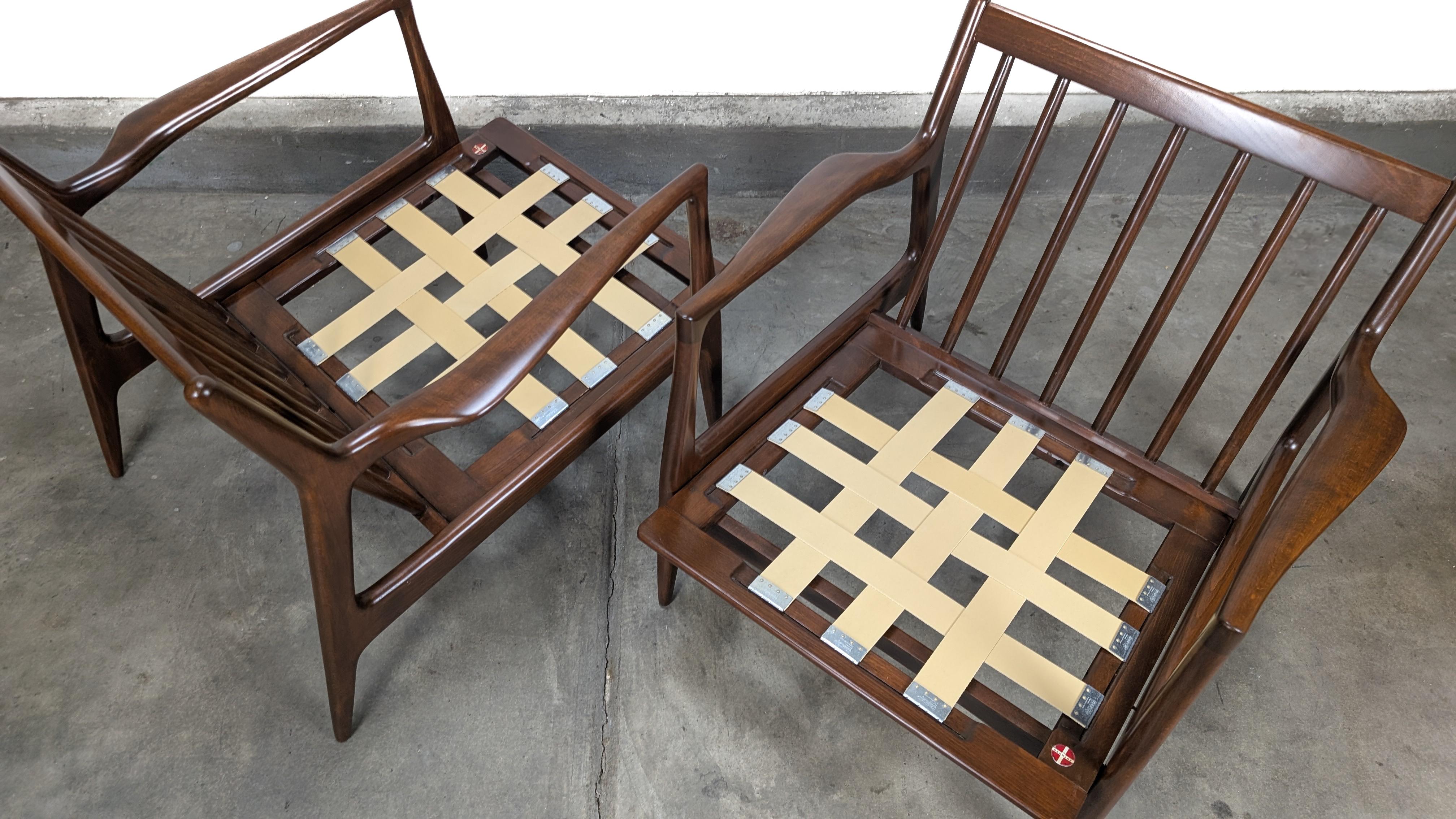 2 Mid Century 'Blade Arm' Lounge Chairs by Ib Kofod-Larsen for Selig, c1960s For Sale 12