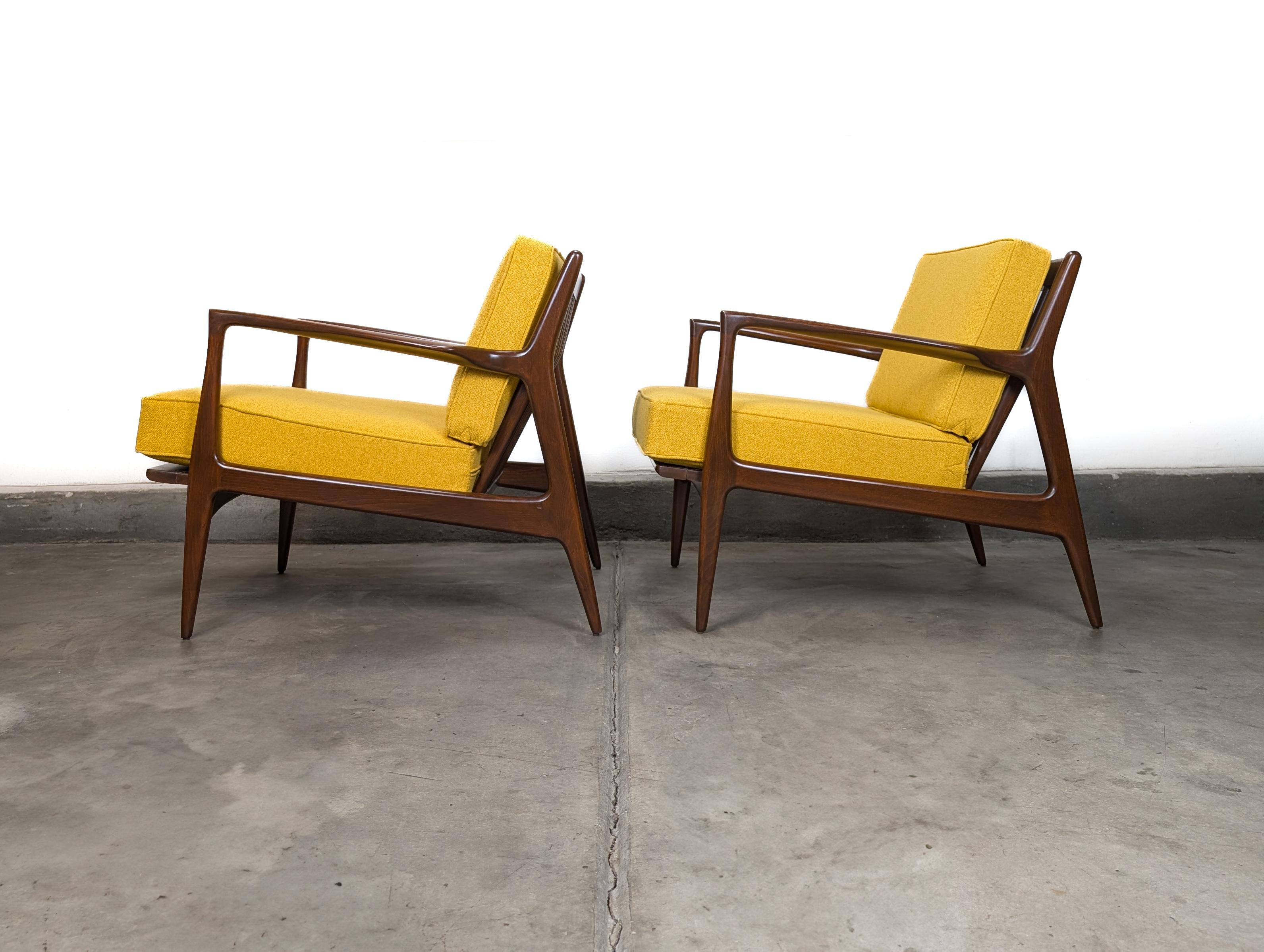 Danish 2 Mid Century 'Blade Arm' Lounge Chairs by Ib Kofod-Larsen for Selig, c1960s For Sale