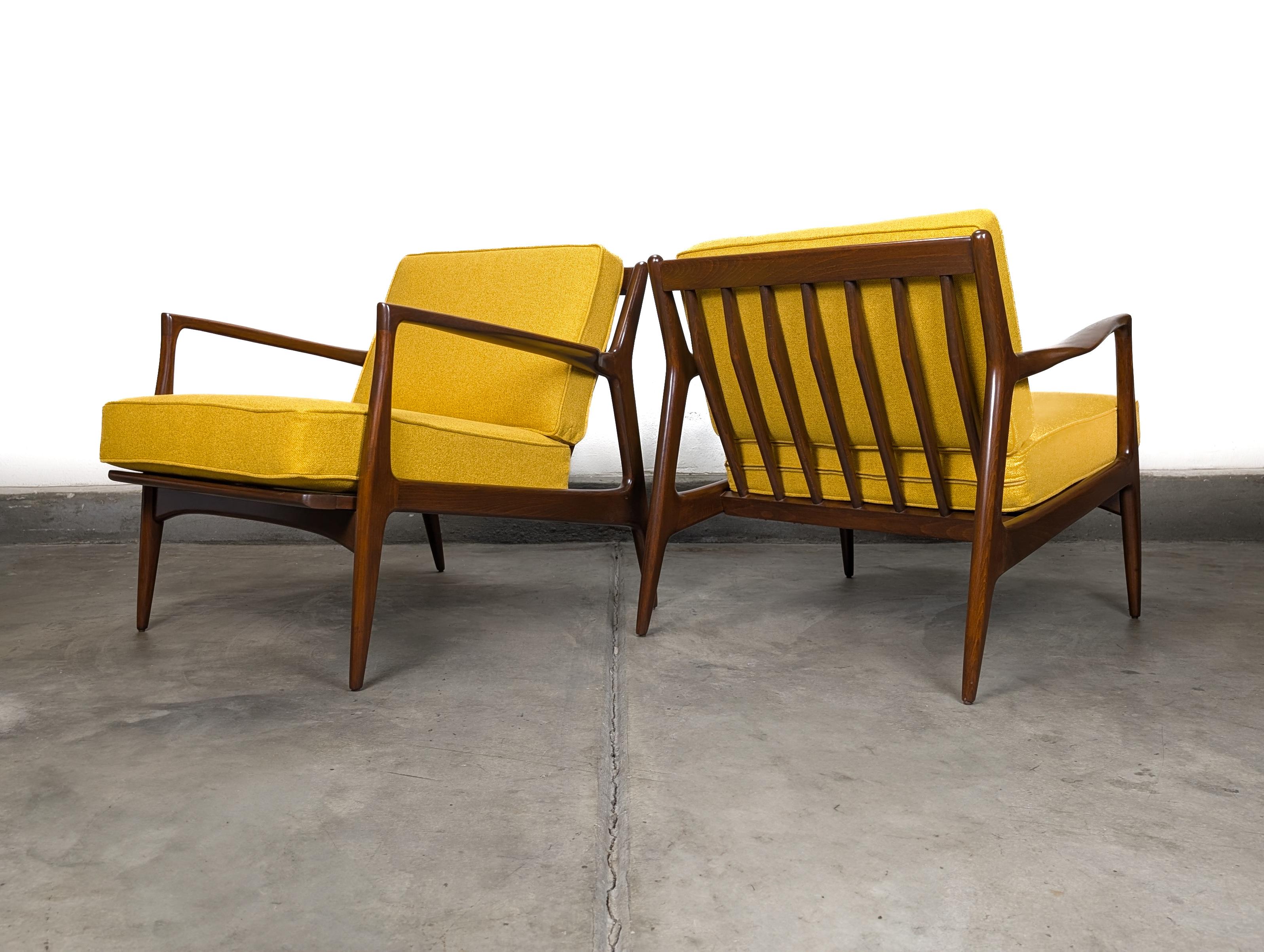 Mid-20th Century 2 Mid Century 'Blade Arm' Lounge Chairs by Ib Kofod-Larsen for Selig, c1960s For Sale