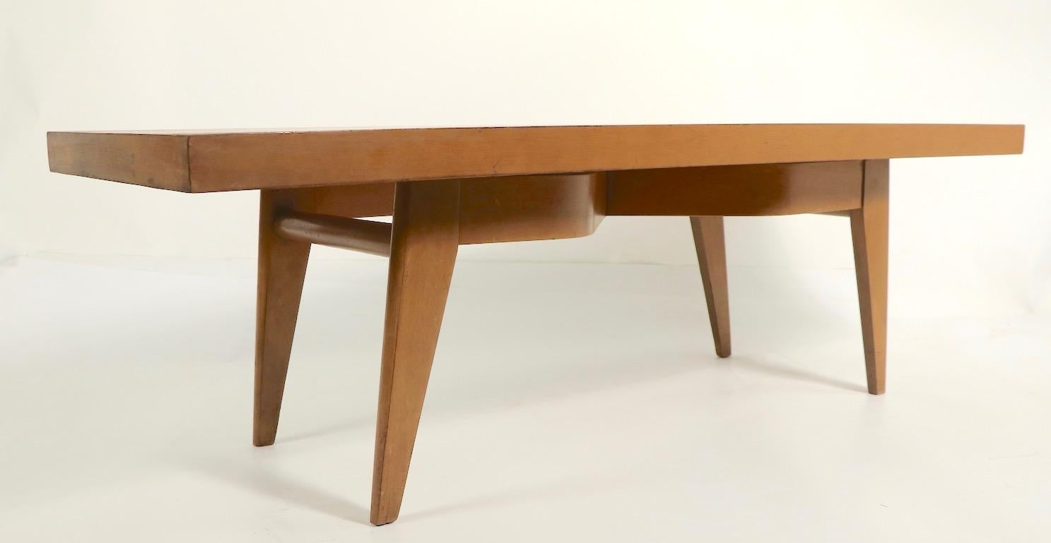 20th Century 2 Mid Century Coffee Tables attributed to Russel Wright For Sale