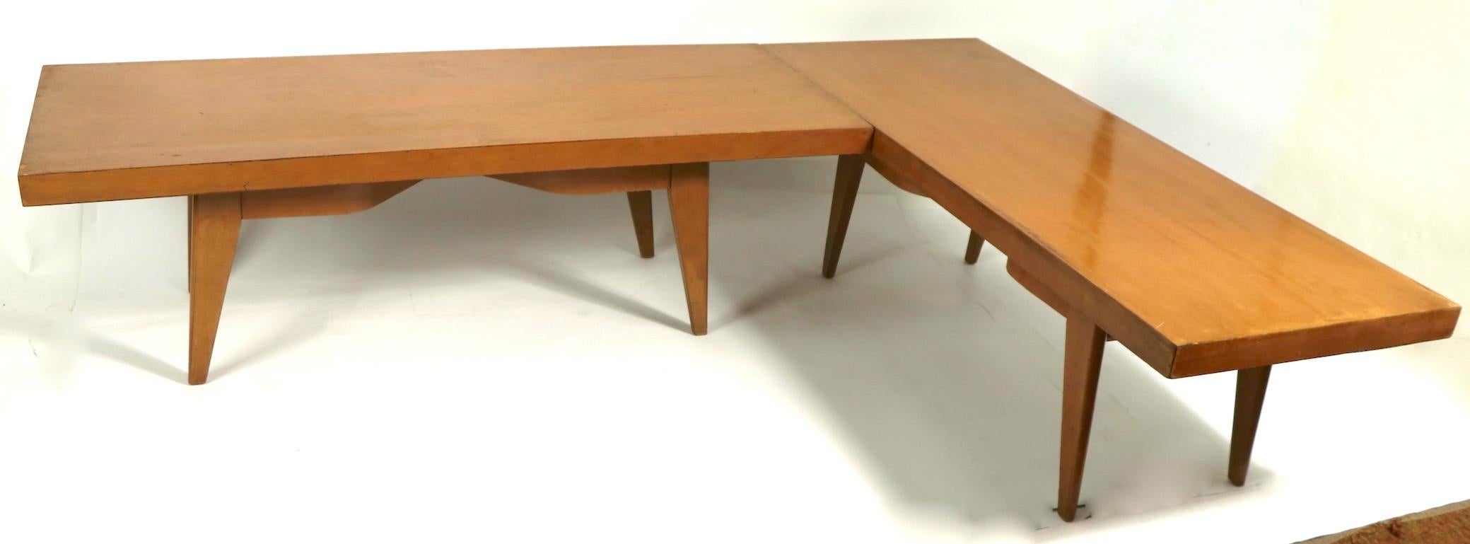 2 Mid Century Coffee Tables attributed to Russel Wright For Sale 1