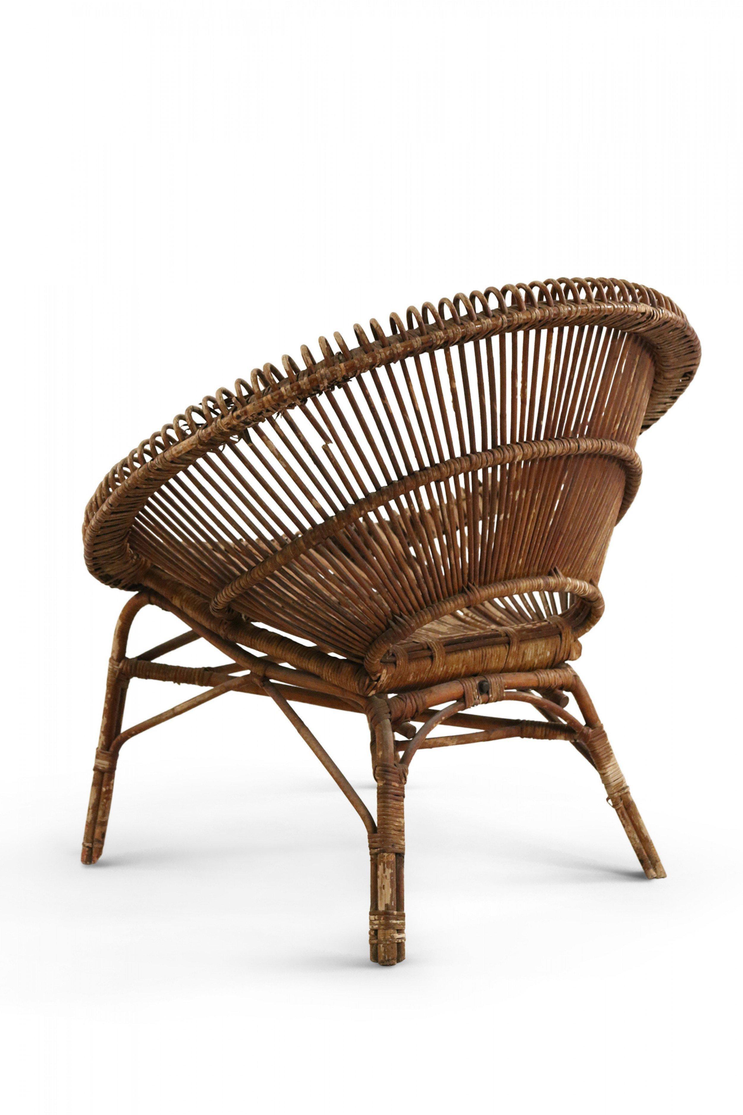 round rattan chair