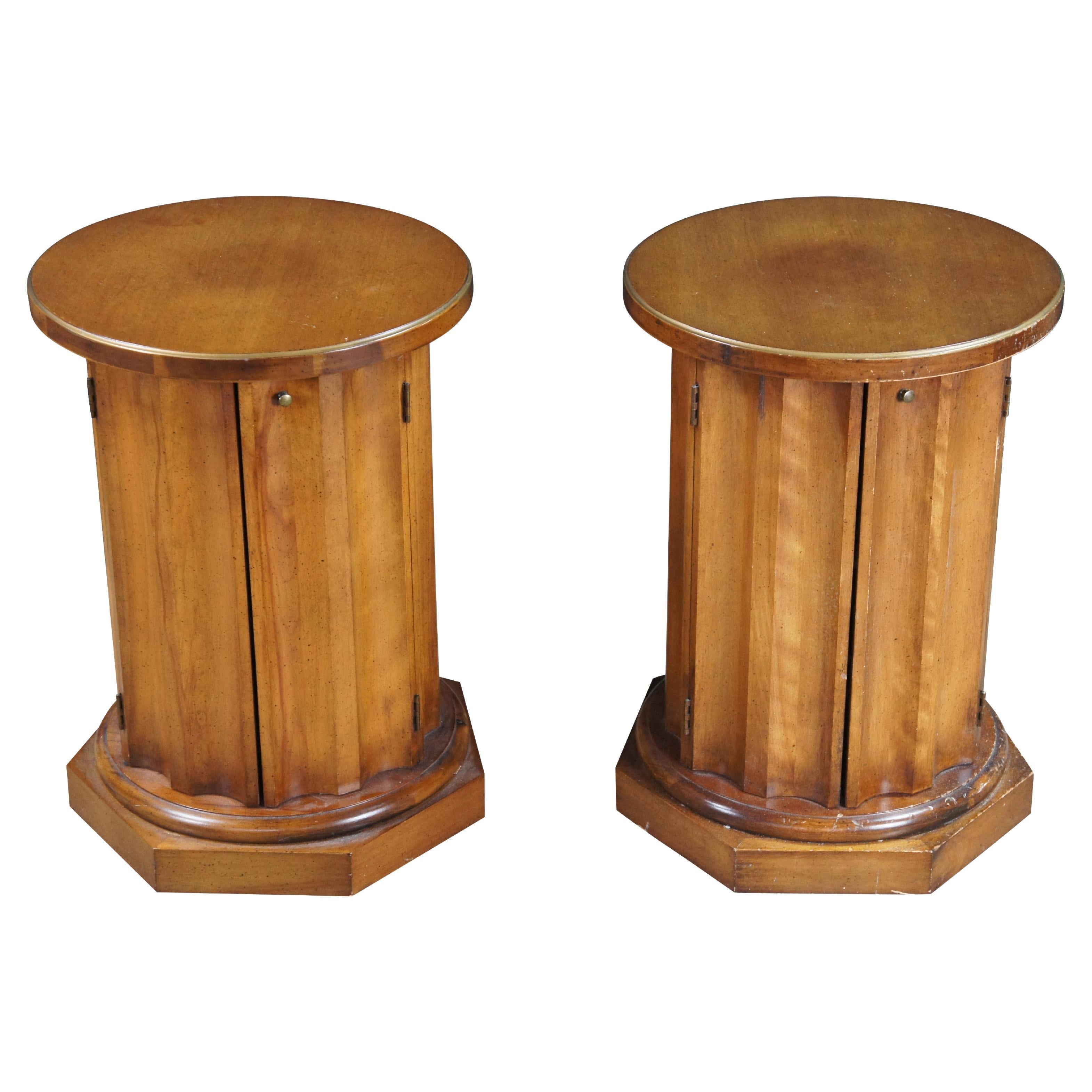 2 Mid Century Modern American of Chicago Neoclassical Pedestal Tables Cabinets For Sale