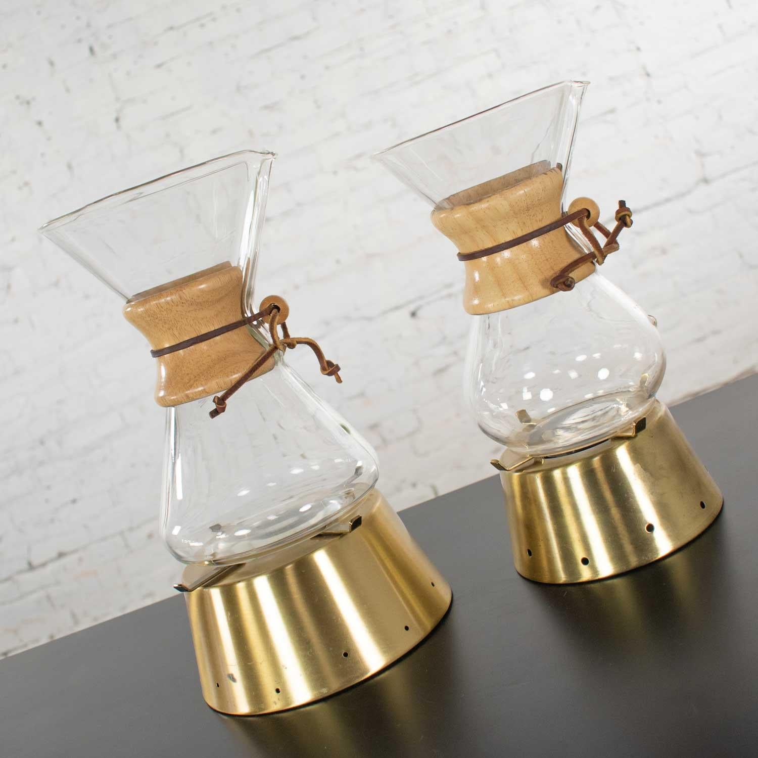 American 2 Mid-Century Modern Chemex Pour Over Coffeemakers, Peter Schlumbohm with Warmer
