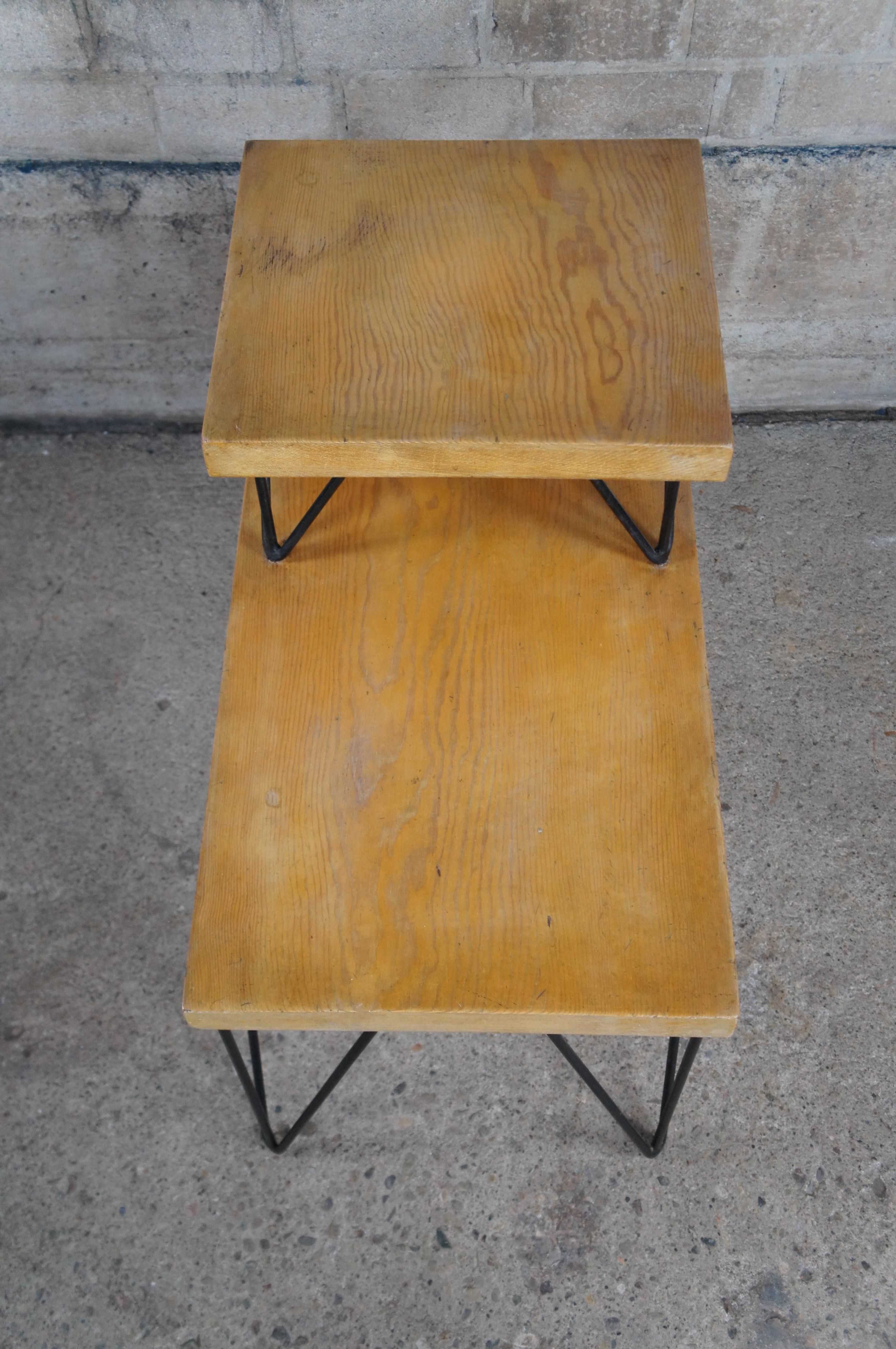 2 Mid Century Modern Tiered Hairpin Leg Pine Slab End Tables Nightstands In Fair Condition For Sale In Dayton, OH