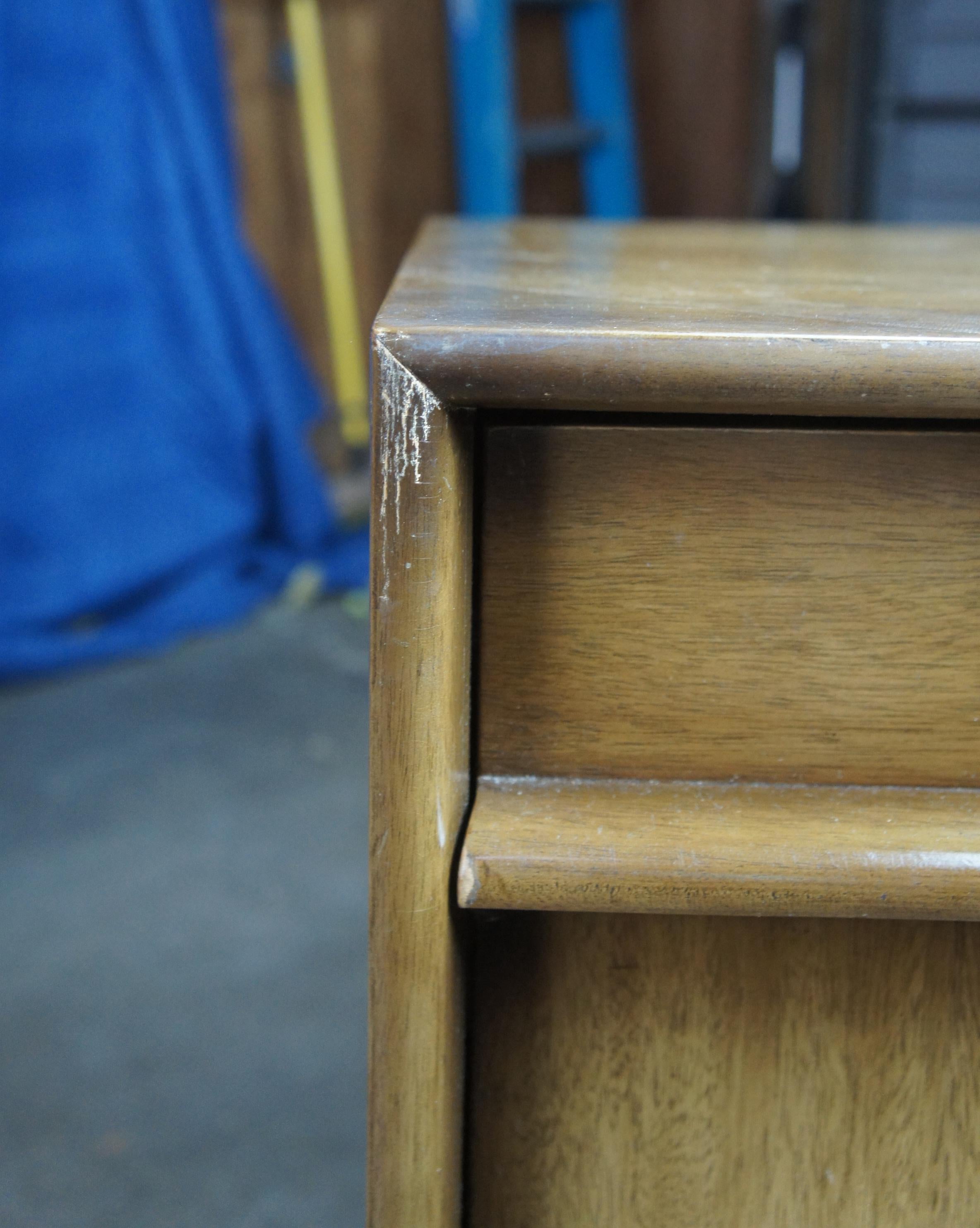 2 Mid-Century Modern Walnut Red Lion Table Co. Nightstands Side Table Cabinets 5