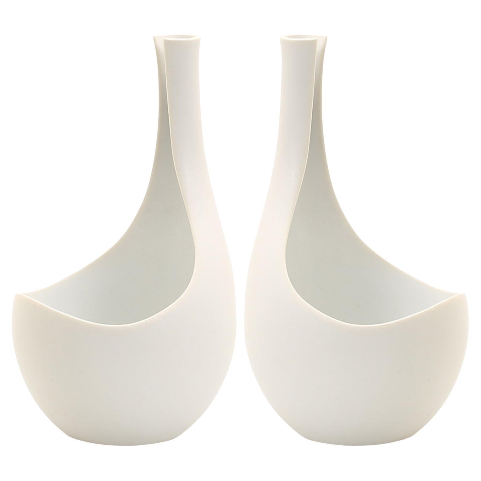 2 Mid-Century Modern White Vases "Pungo" by Stig Lindberg, made in Gustavsberg