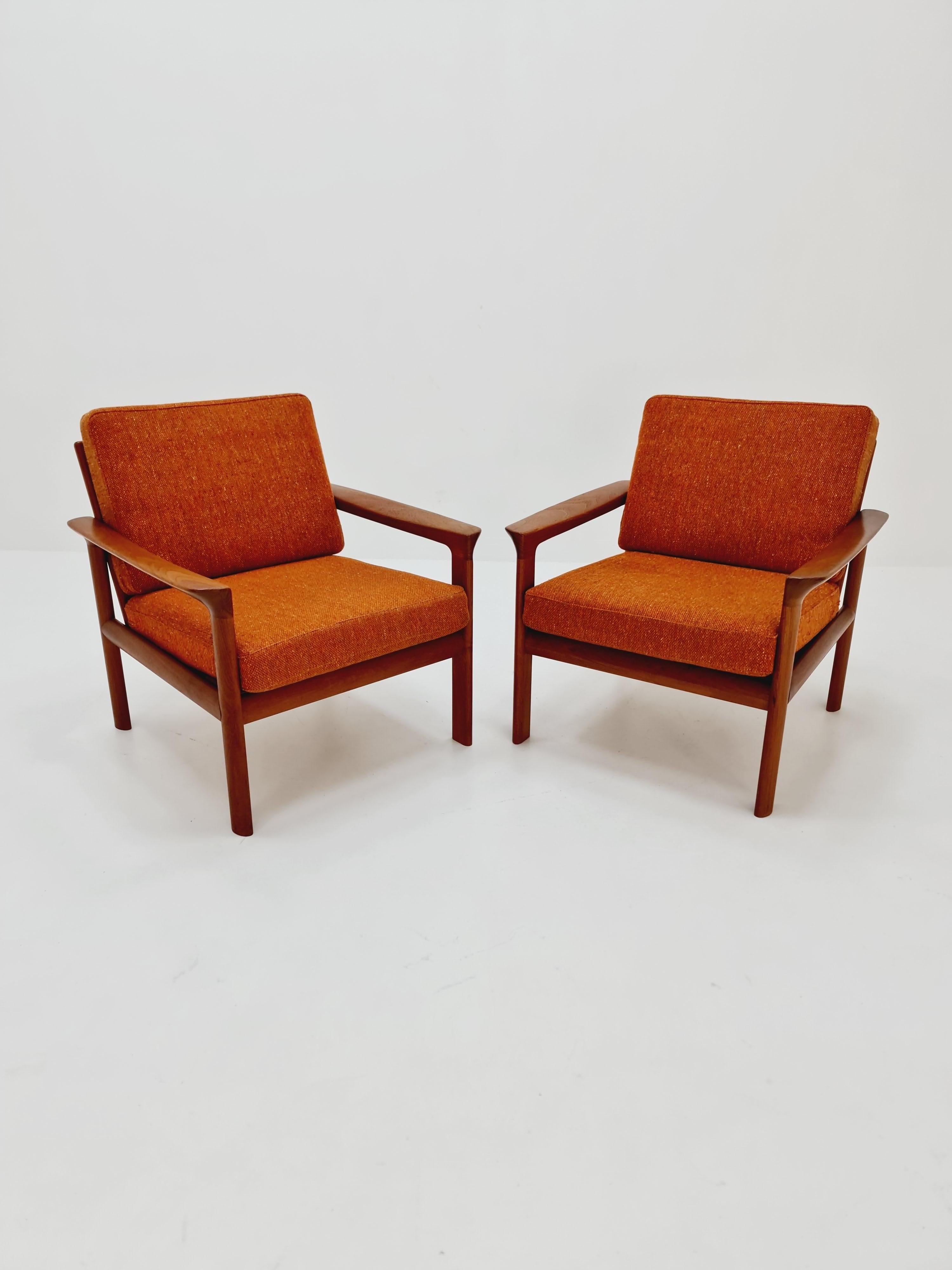 2 Mid century teak easy lounge / arm chairs by Sven Ellekaer for Komfort For Sale 3