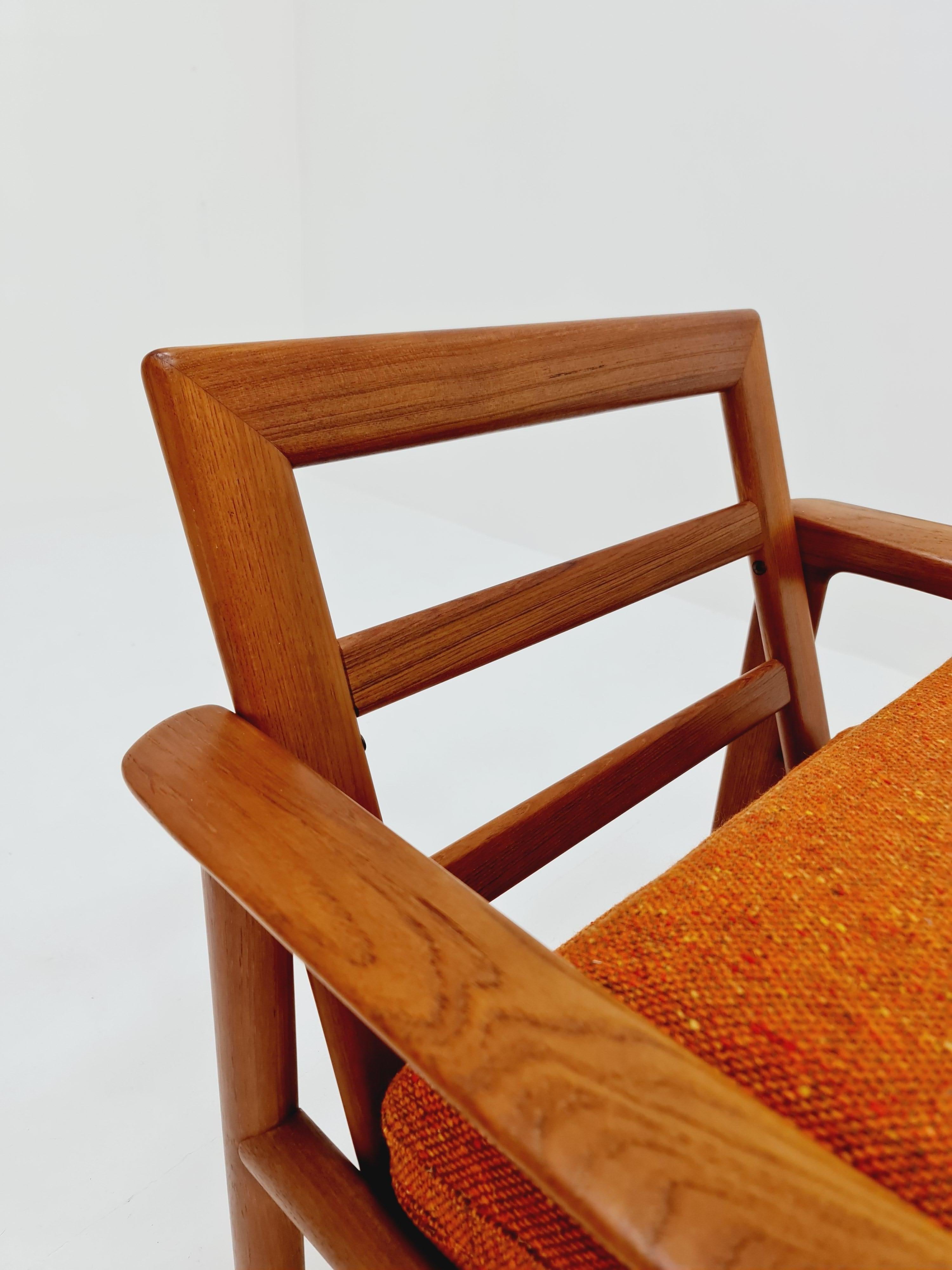 2 Mid century teak easy lounge / arm chairs by Sven Ellekaer for Komfort For Sale 5
