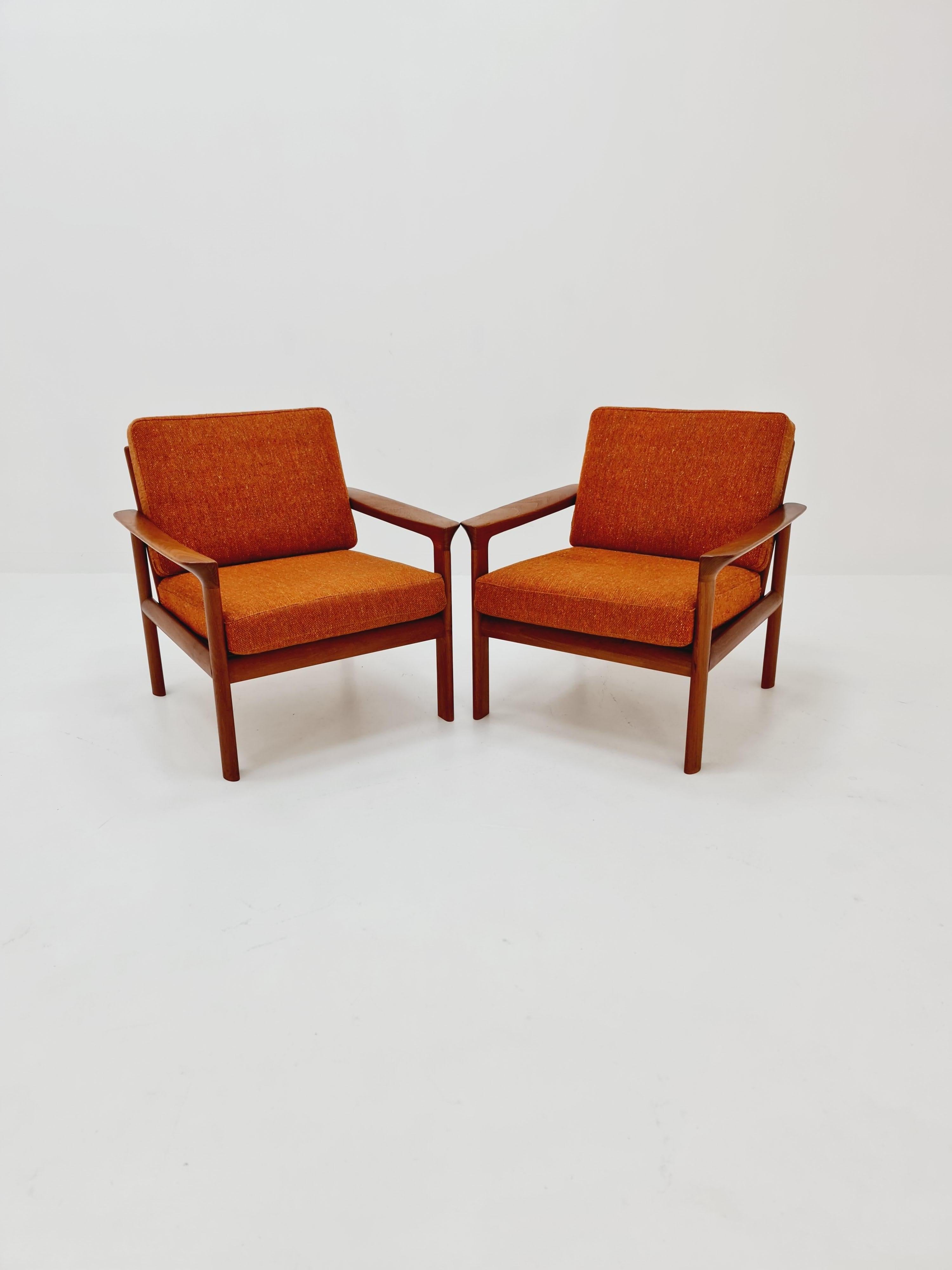 2 Mid century teak easy lounge / arm chairs by Sven Ellekaer for Komfort For Sale 8
